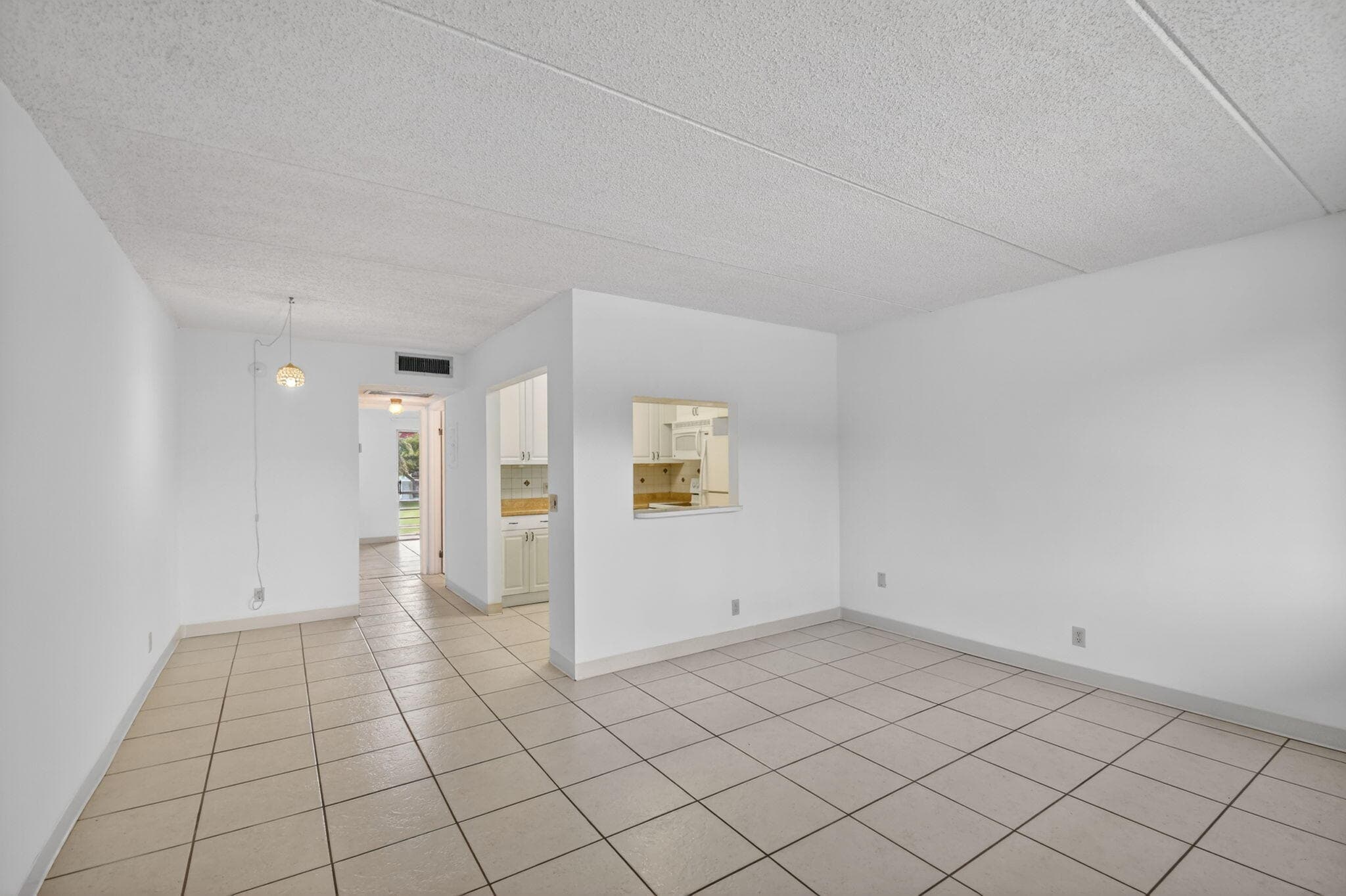3300 Springdale Boulevard 208, Palm Springs, FL 33461 — photo 6 of 74