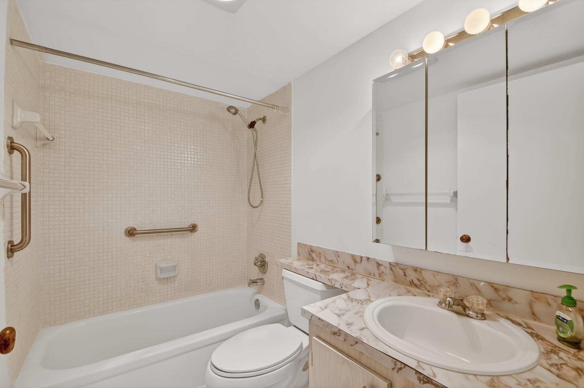 3300 Springdale Boulevard 208, Palm Springs, FL 33461 — photo 22 of 74