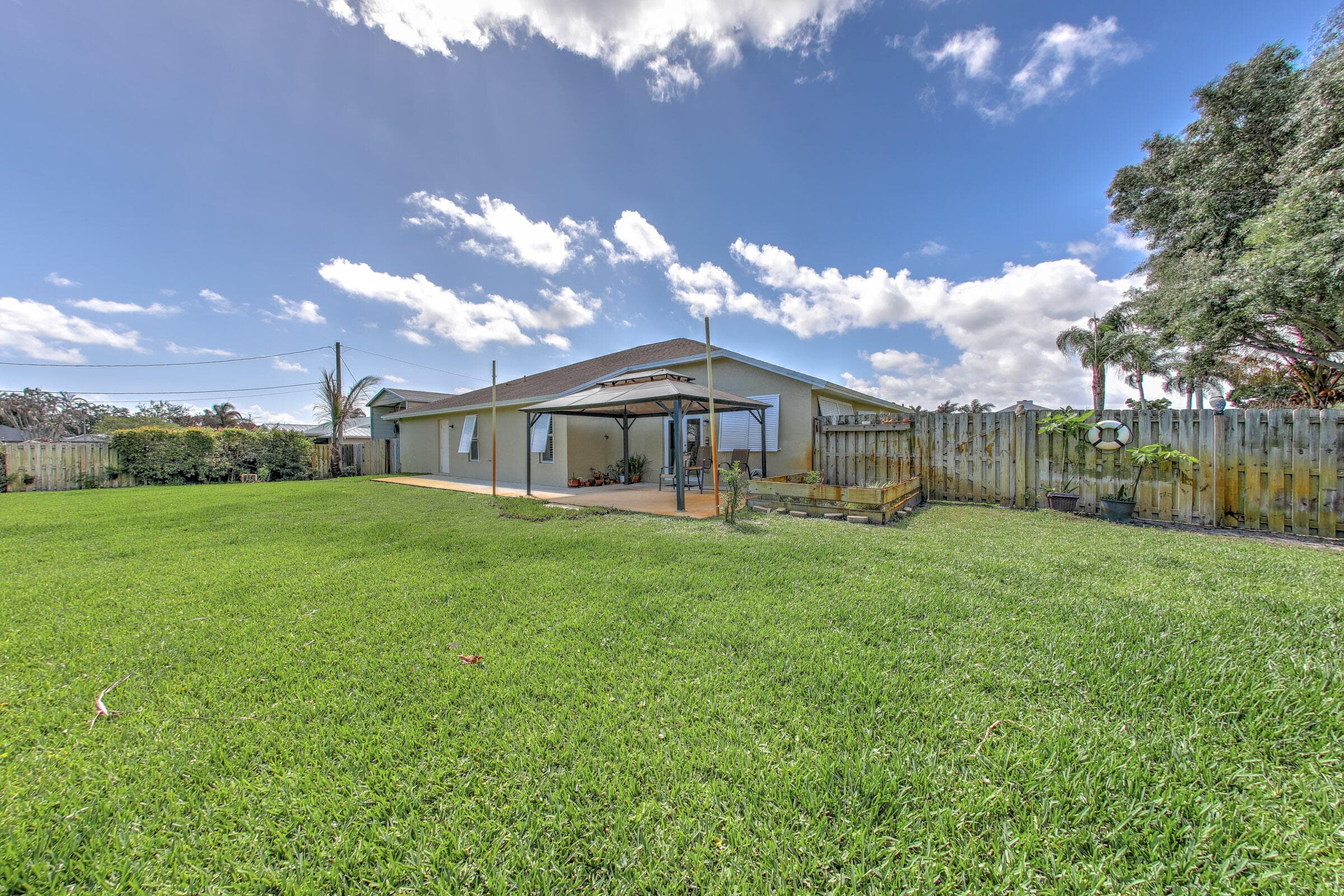 2025 SE Allamanda Drive, Port St. Lucie, FL 34952 — photo 21 of 68
