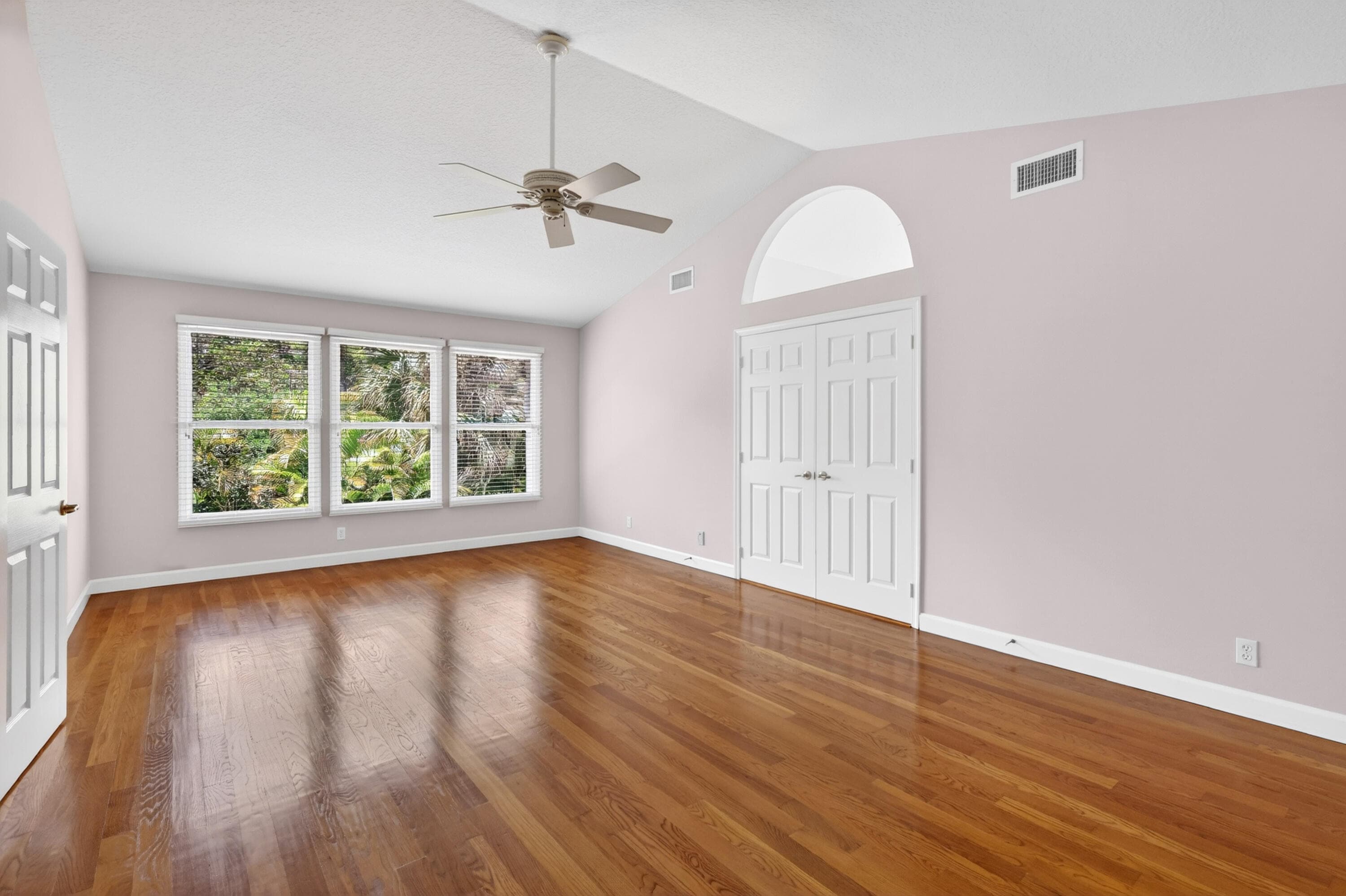 194 Lone Pine Drive, Palm Beach Gardens, FL 33410 — photo 15 of 36
