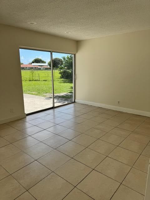 537 NW 46th Avenue, Delray Beach, FL 33445 — photo 7 of 20
