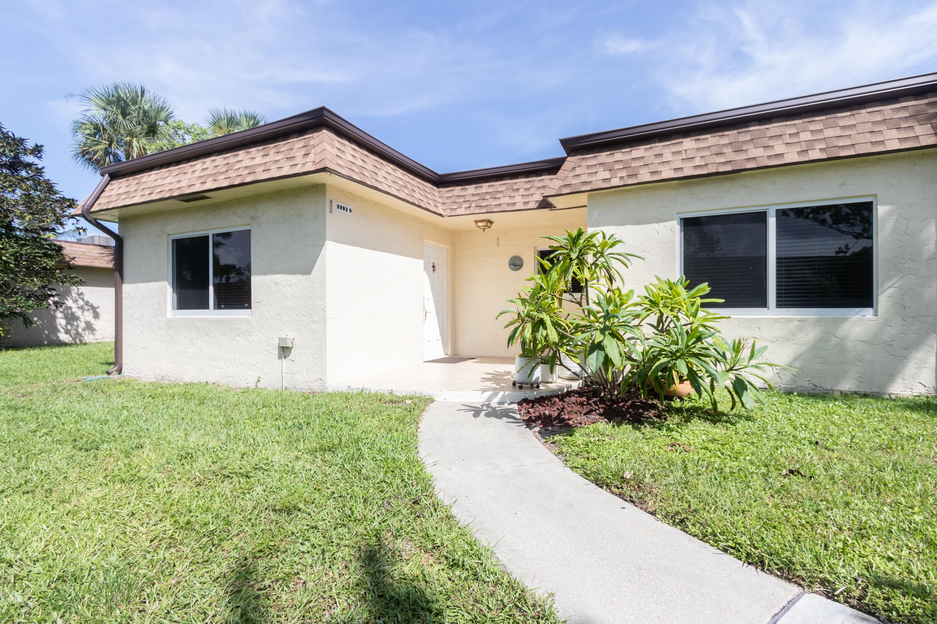 2802 SW Natura Boulevard, Deerfield Beach, FL 33441 — photo 2 of 12