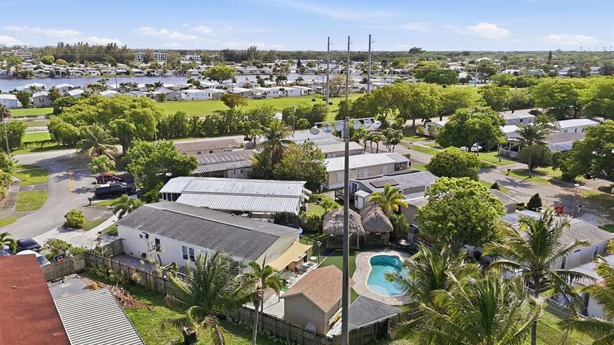 5301 SW 29th Way, Fort Lauderdale, FL 33312 — photo 40 of 51