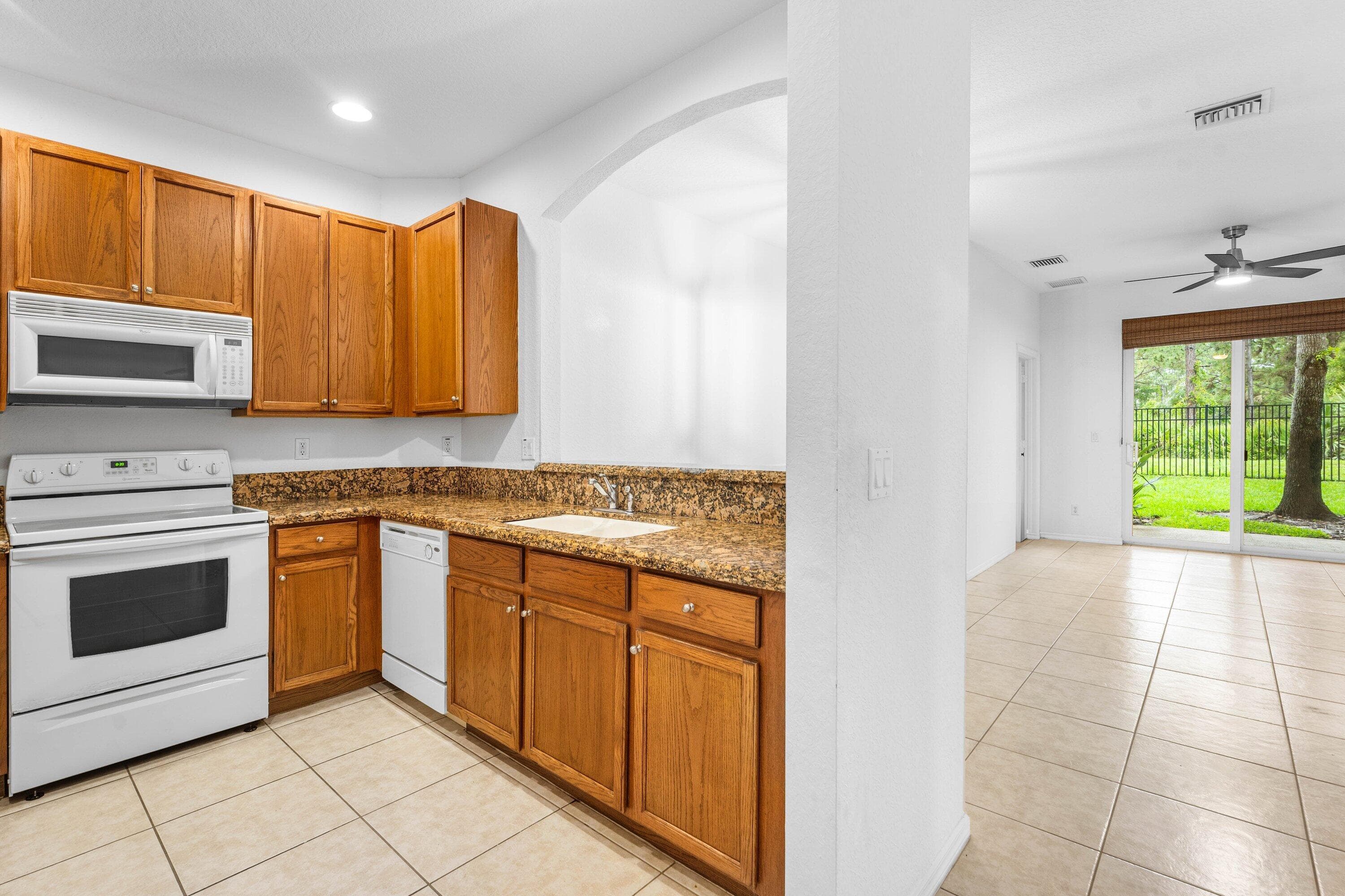 4891 Bonsai Circle 101, Palm Beach Gardens, FL 33418 — photo 8 of 26