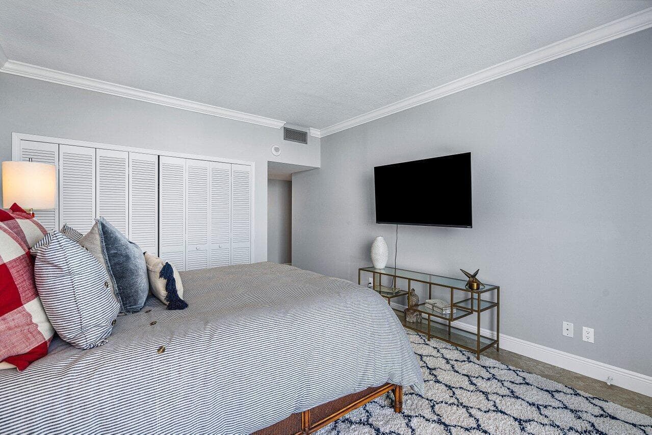 108 Lakeshore Drive 38-ph, North Palm Beach, FL 33408 — photo 19 of 45