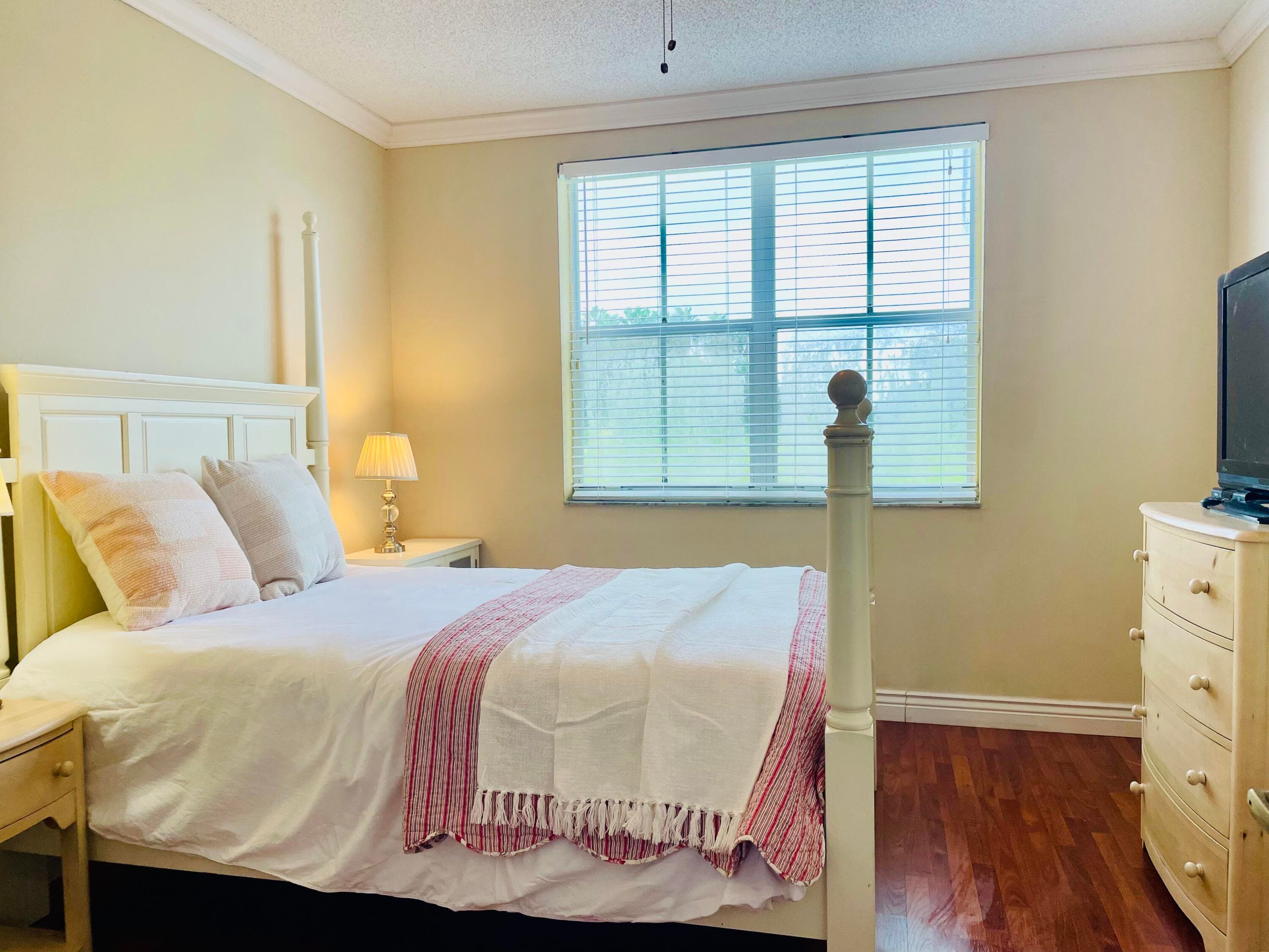 2060 Greenview Shores Boulevard 303, Wellington, FL 33414 — photo 14 of 20