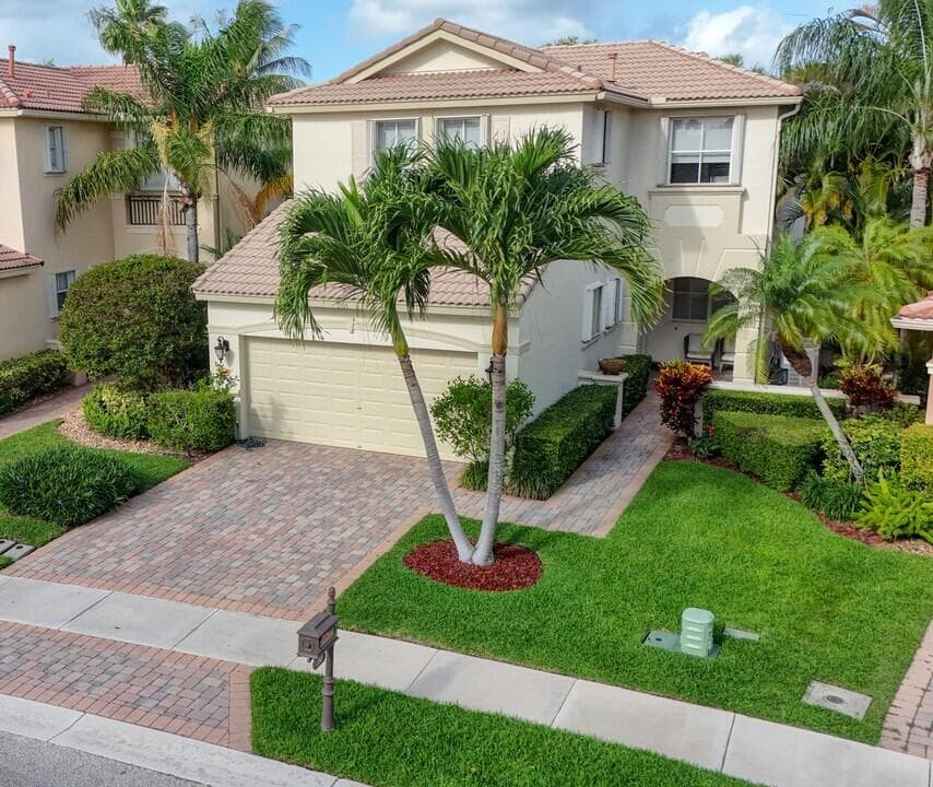 251 Isle Verde Way, Palm Beach Gardens, FL 33418 — photo 1 of 101