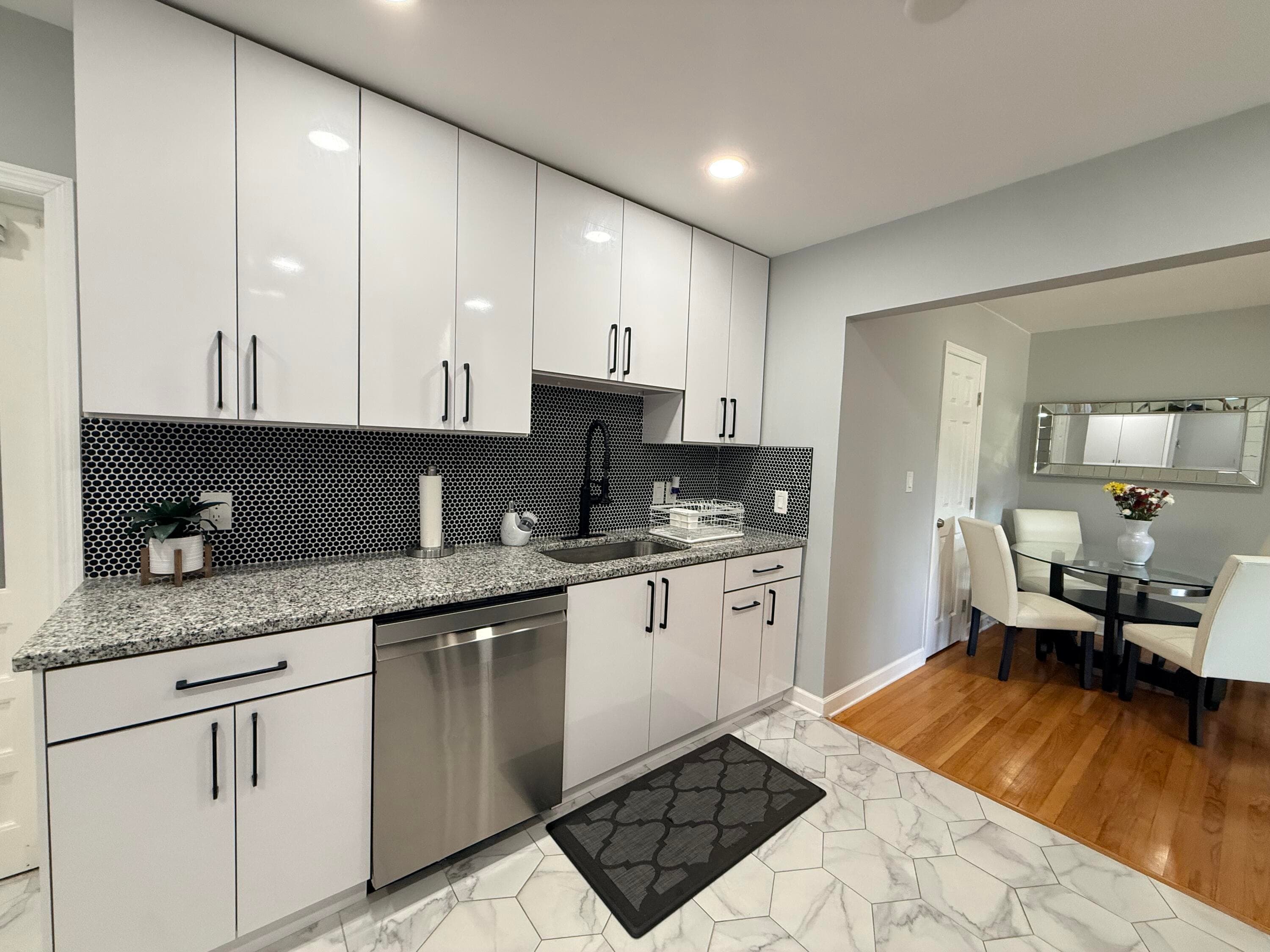 6343 Stetler Drive, Jacksonville, FL 32216 — photo 10 of 54