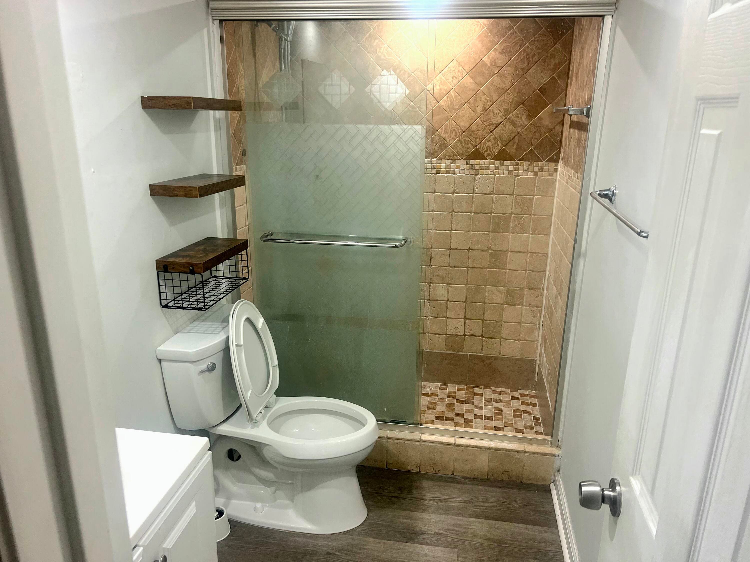 7000 NW 186th Street 4-316, Hialeah, FL 33015 — photo 17 of 29