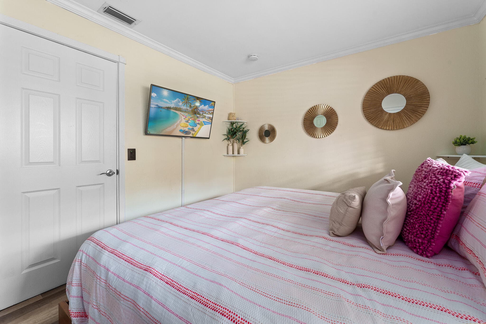 2757 NE 14th Avenue, Wilton Manors, FL 33334 — photo 30 of 76