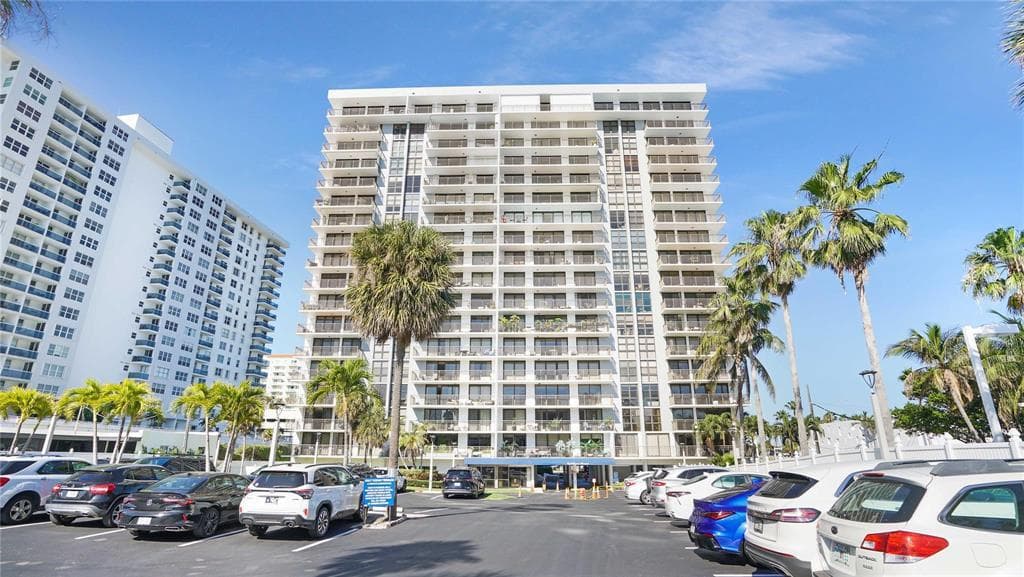 3031 N Ocean Boulevard 501, Fort Lauderdale, FL 33308 — photo 1 of 27