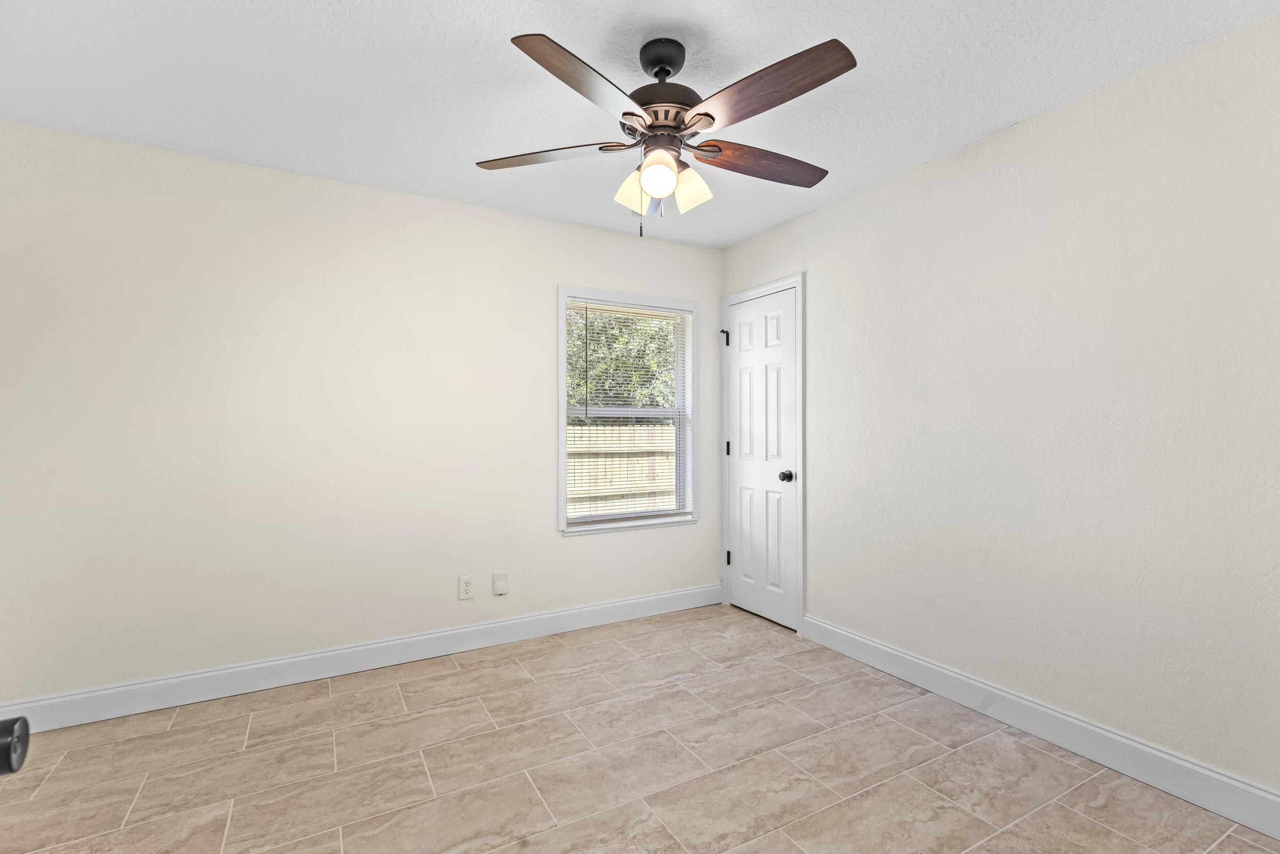 2141 SW Bayshore Boulevard, Port St. Lucie, FL 34984 — photo 18 of 39