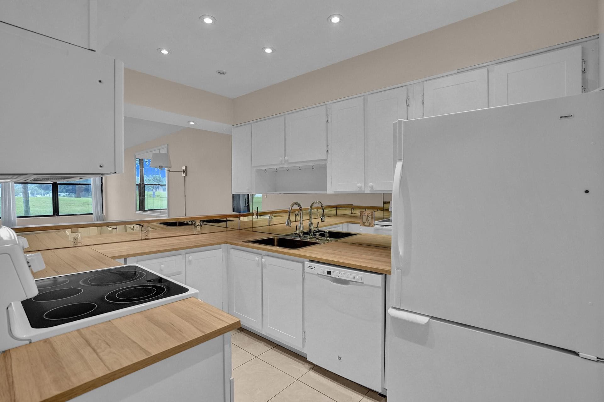 16300 Golf Club Road 109, Weston, FL 33326 — photo 7 of 10