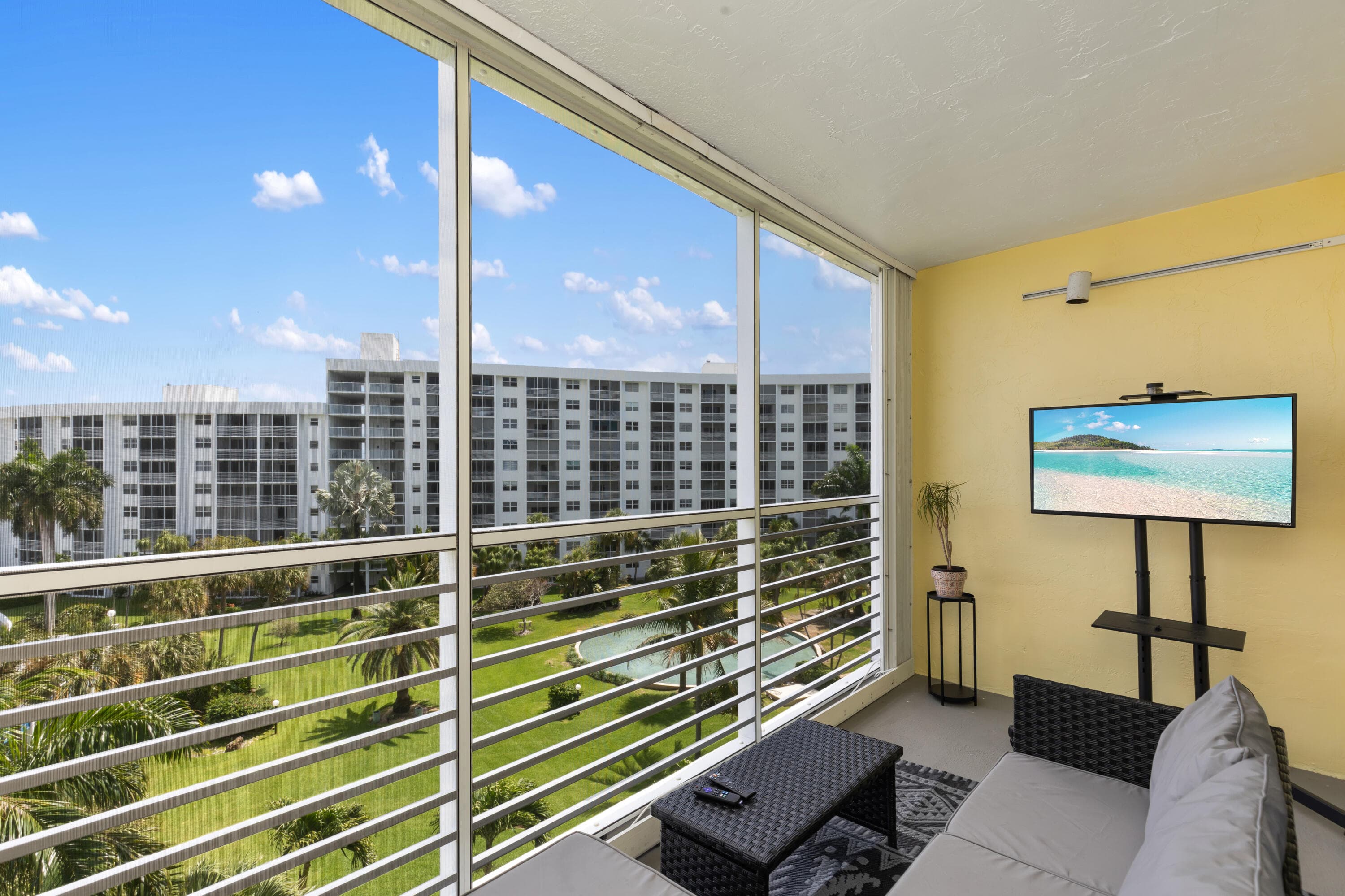 2731 NE 14th Street Causeway NE Apt 612, Pompano Beach, FL 33062 — photo 14 of 56