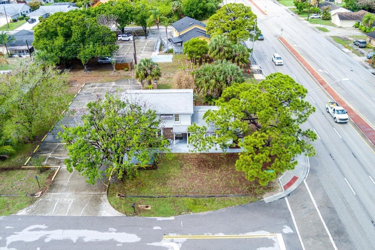 1514 SE Port St Lucie Boulevard, Port St. Lucie, FL — photo 12 of 44