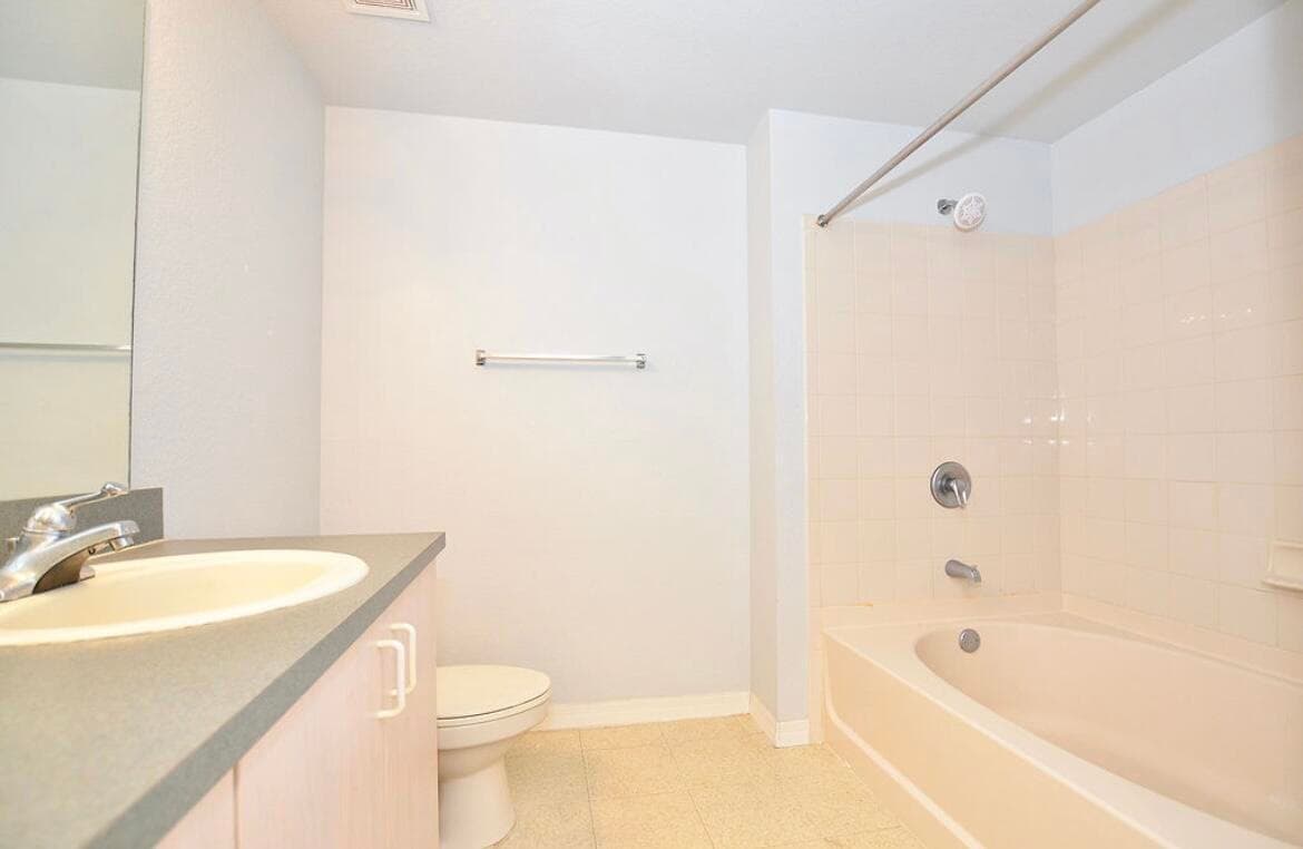114 SW Peacock Boulevard 8105, Port St. Lucie, FL 34986 — photo 20 of 32