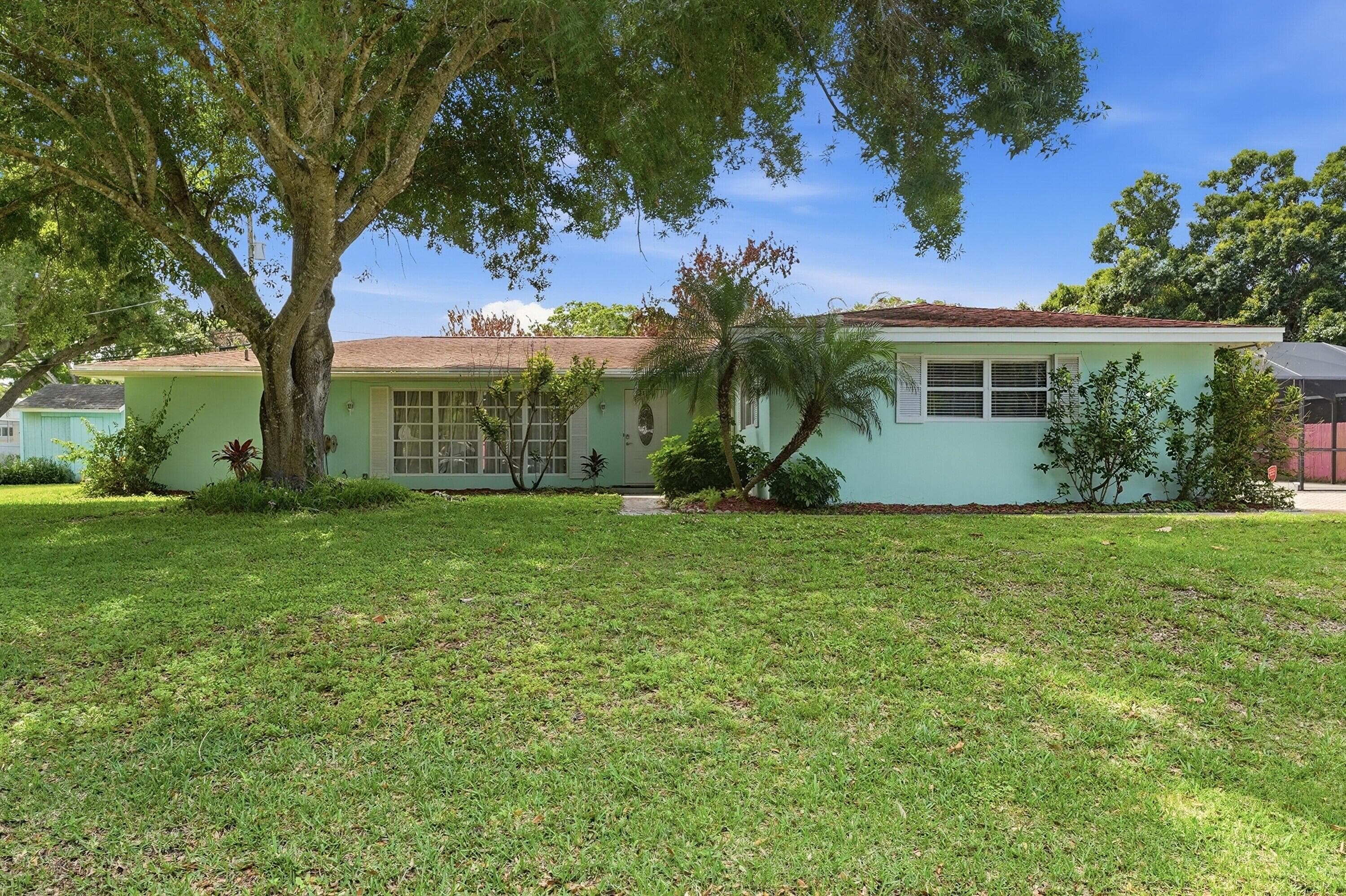 2115 15th Place, Vero Beach, FL 32960 — photo 4 of 45