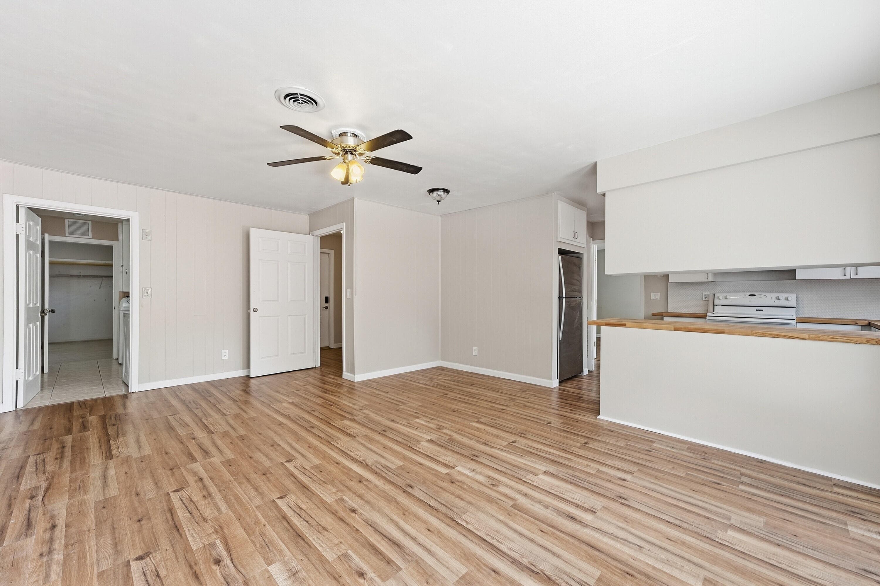 2115 15th Place, Vero Beach, FL 32960 — photo 11 of 45