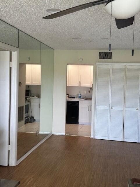 161 Lake Frances Drive 161, West Palm Beach, FL 33411 — photo 5 of 23