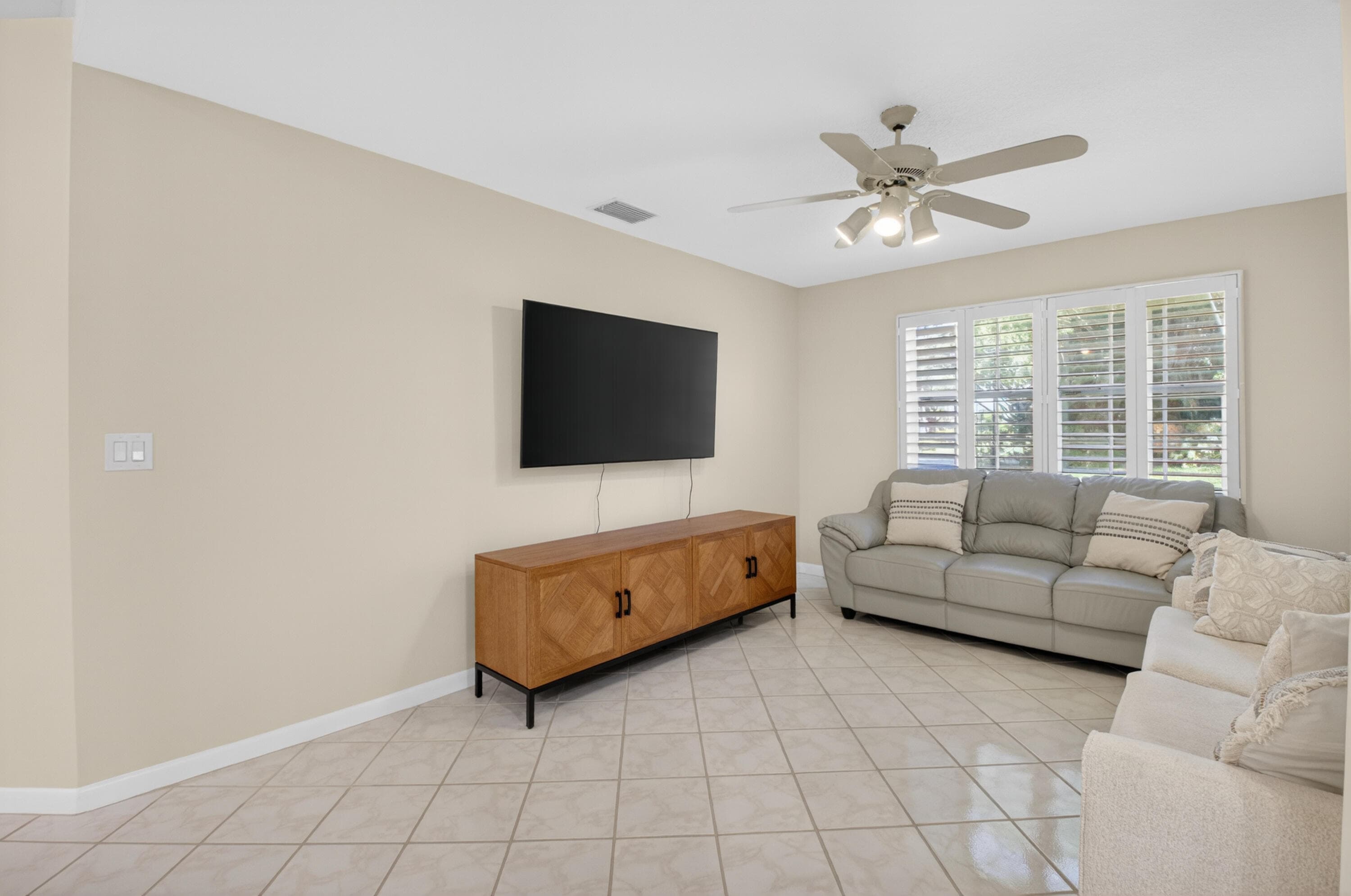 14431 Solitaire Drive, Delray Beach, FL 33446 — photo 8 of 59
