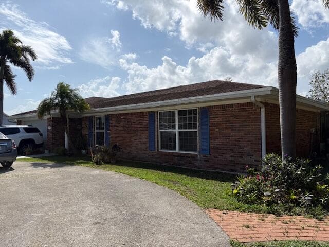 402 Saginaw Avenue, Clewiston, FL 33440 — photo 5 of 31