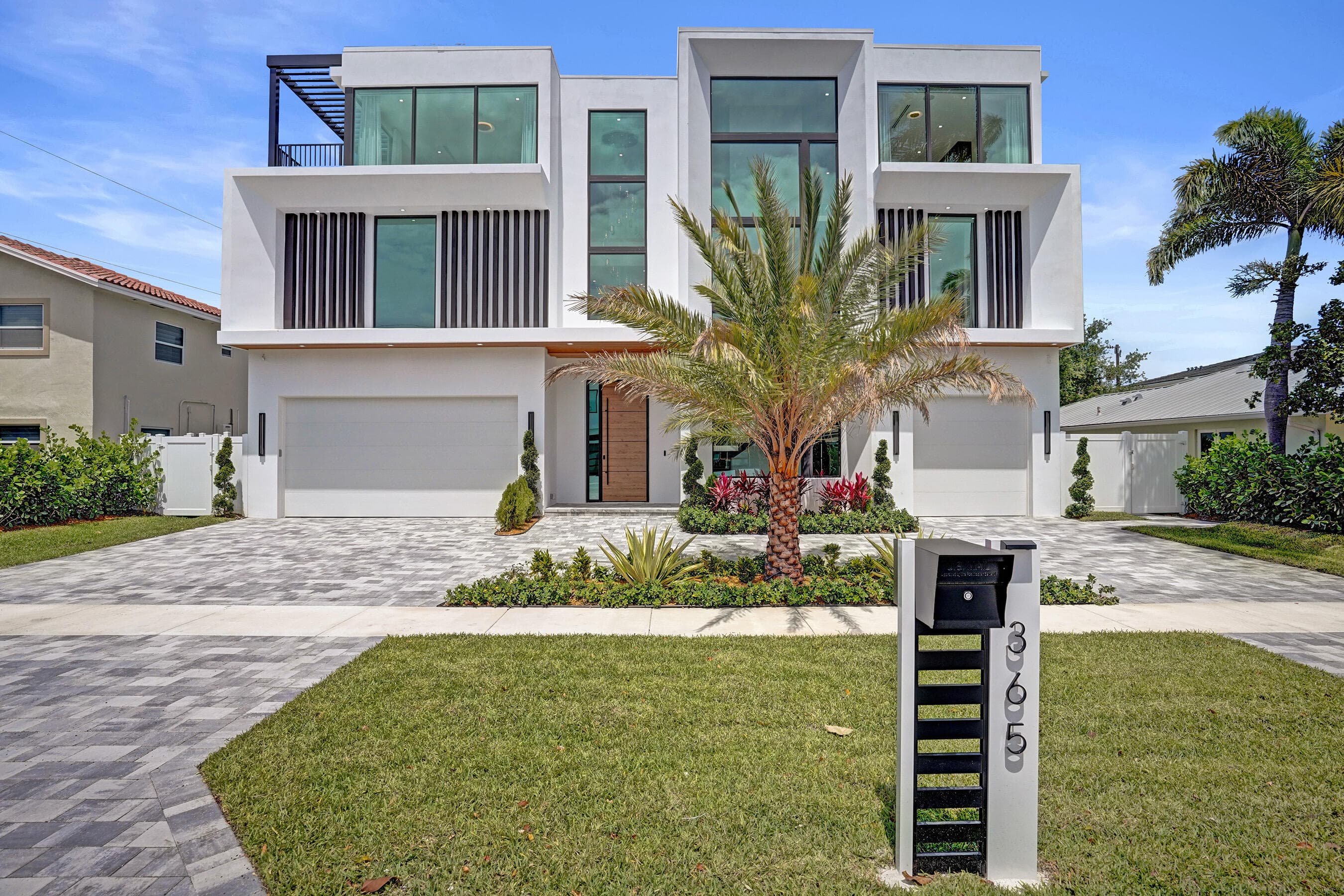 365 NE 3rd Street, Boca Raton, FL 33432 — photo 1 of 41
