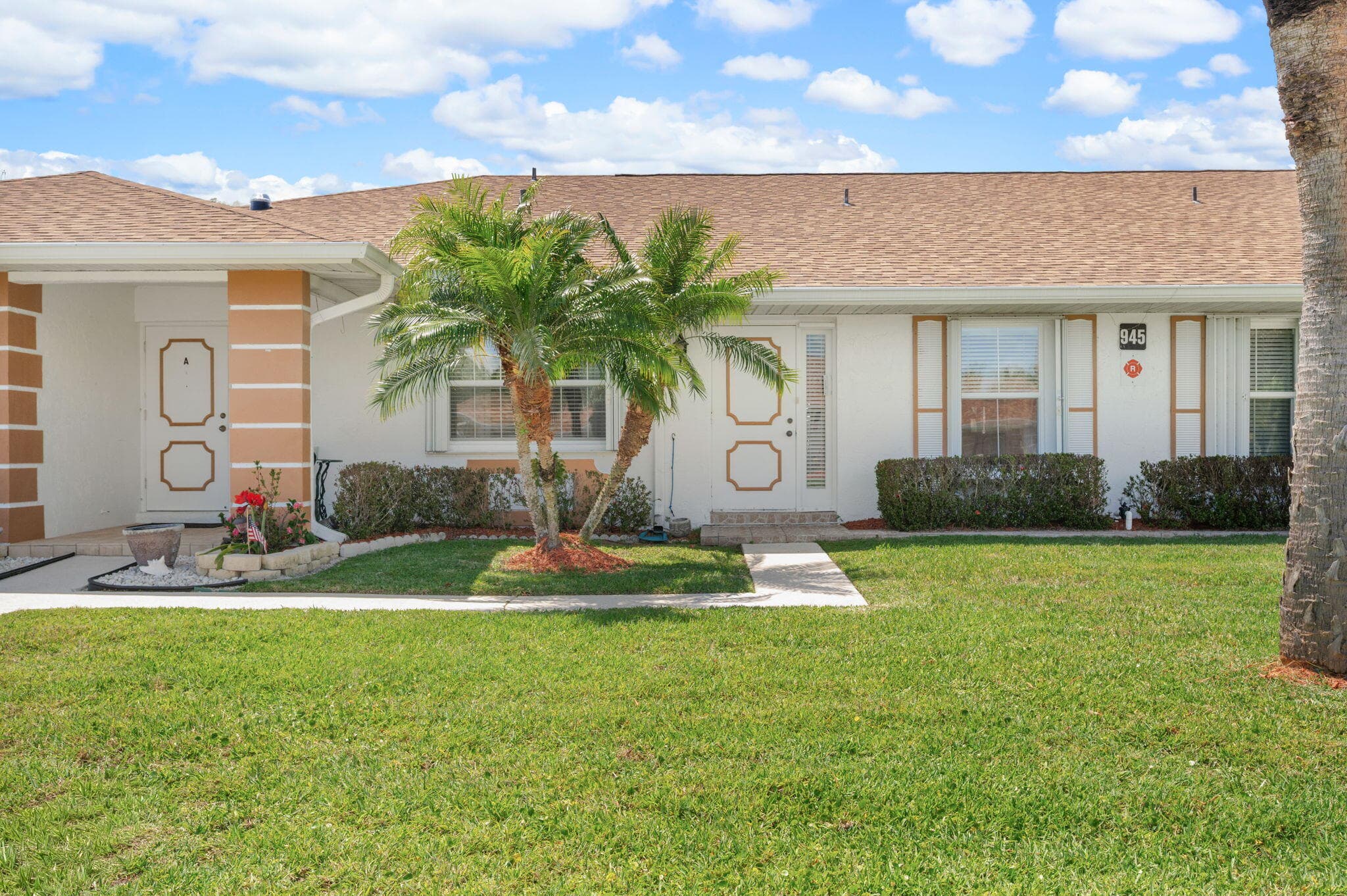 945 Savannas Point Drive B, Fort Pierce, FL 34982 — photo 2 of 26