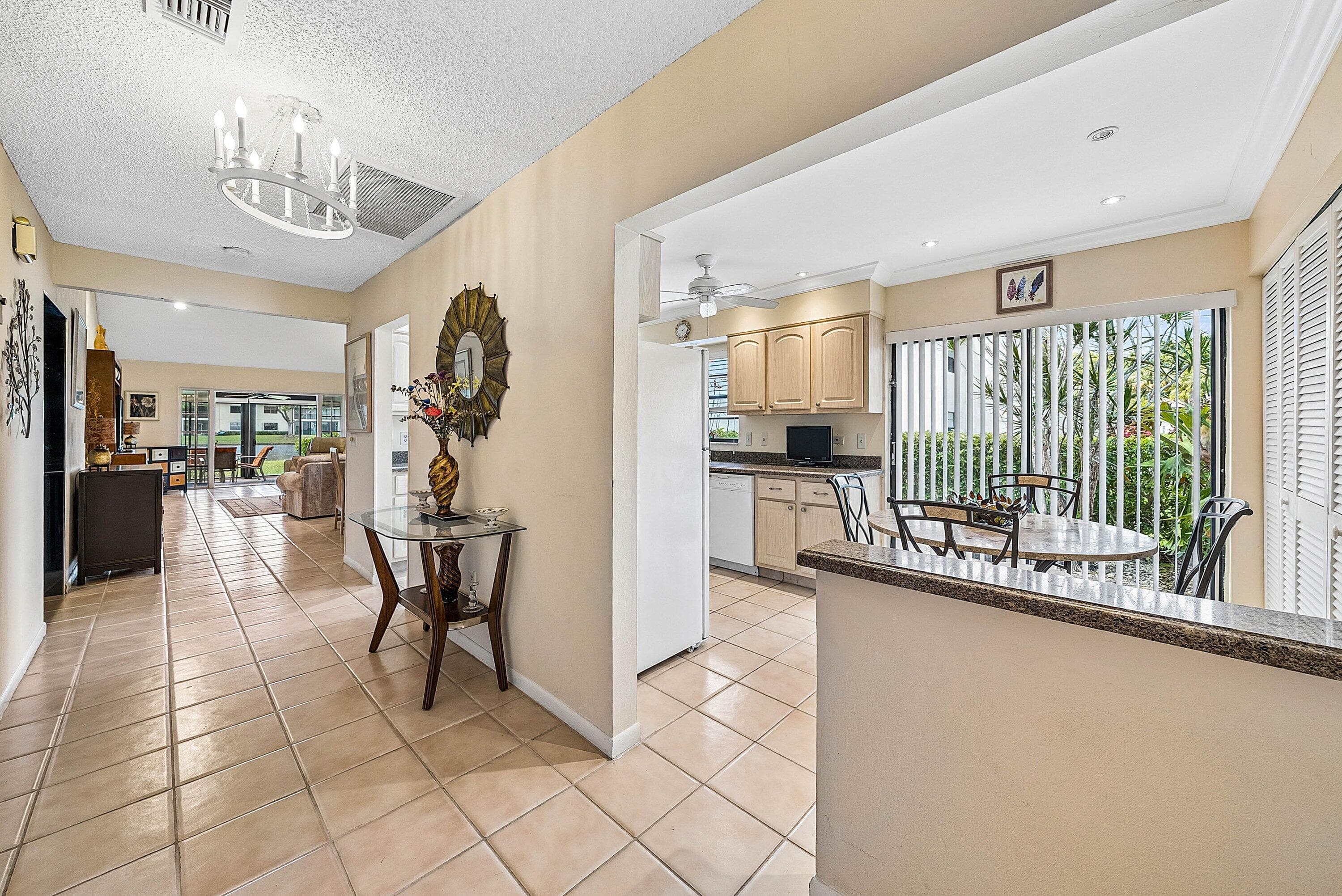 21875 Arriba Real 18b, Boca Raton, FL 33433 — photo 11 of 45
