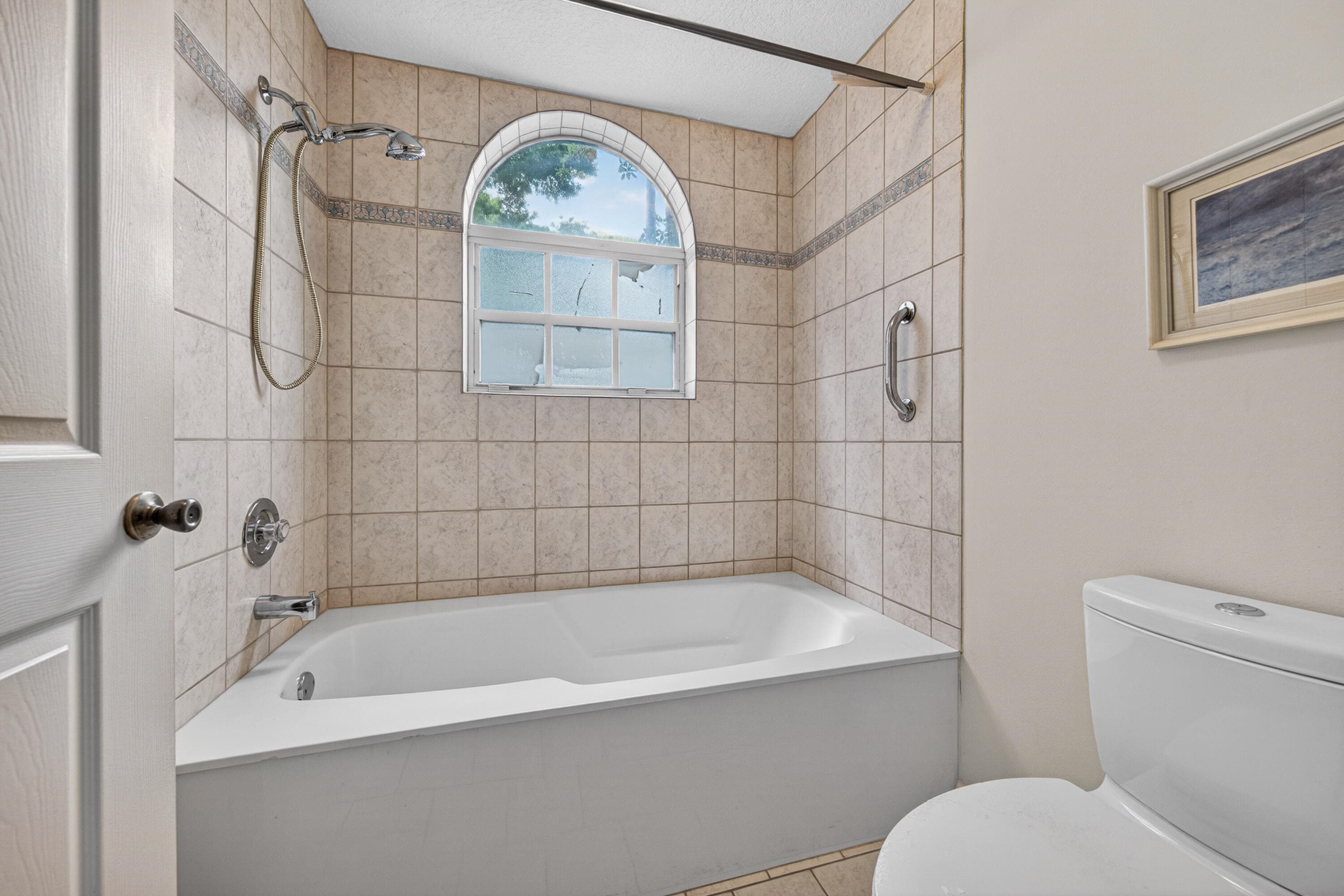 2501 NE 14th Street 301, Pompano Beach, FL 33062 — photo 19 of 37