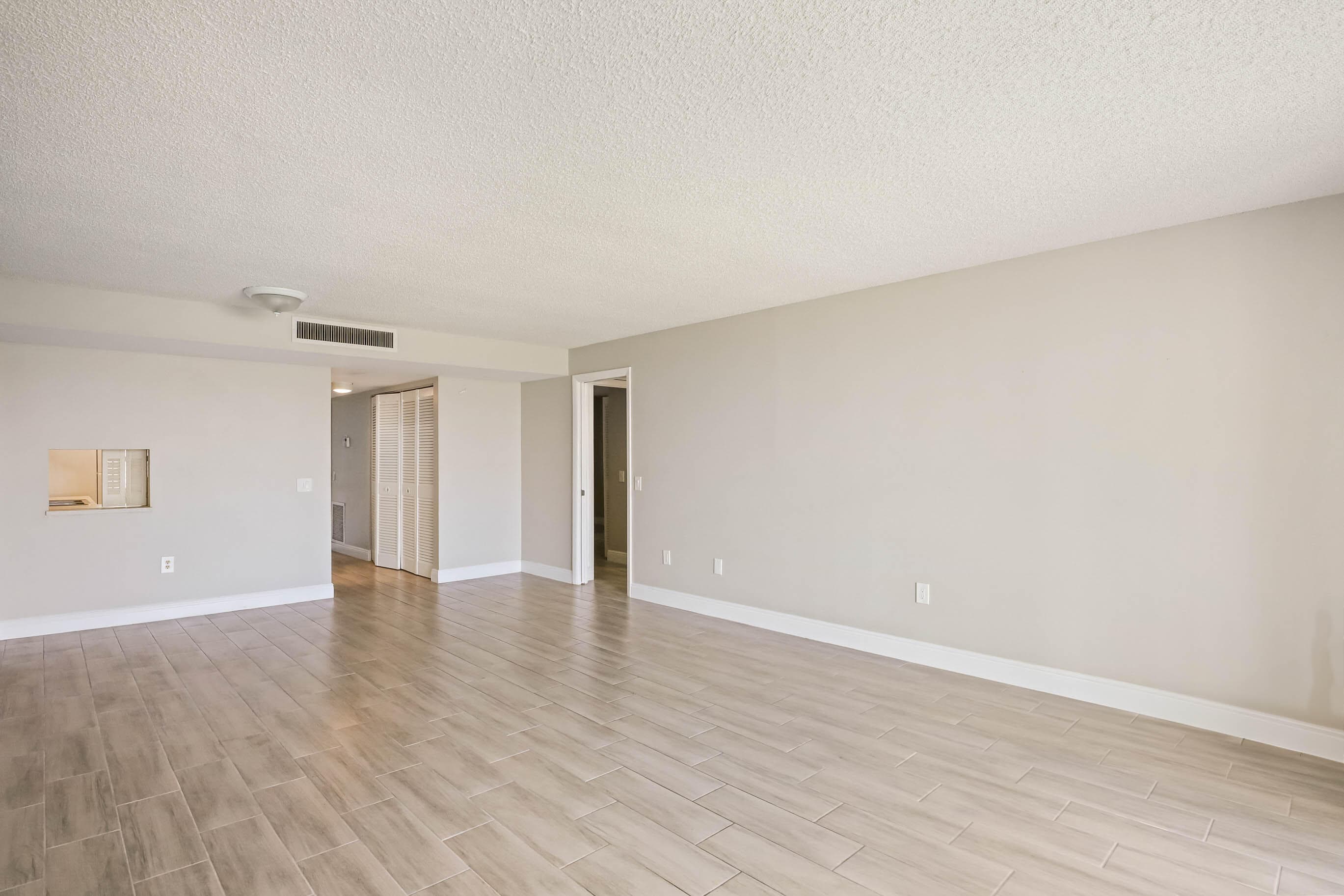 4254 Deste Court 208, Lake Worth, FL 33467 — photo 4 of 19