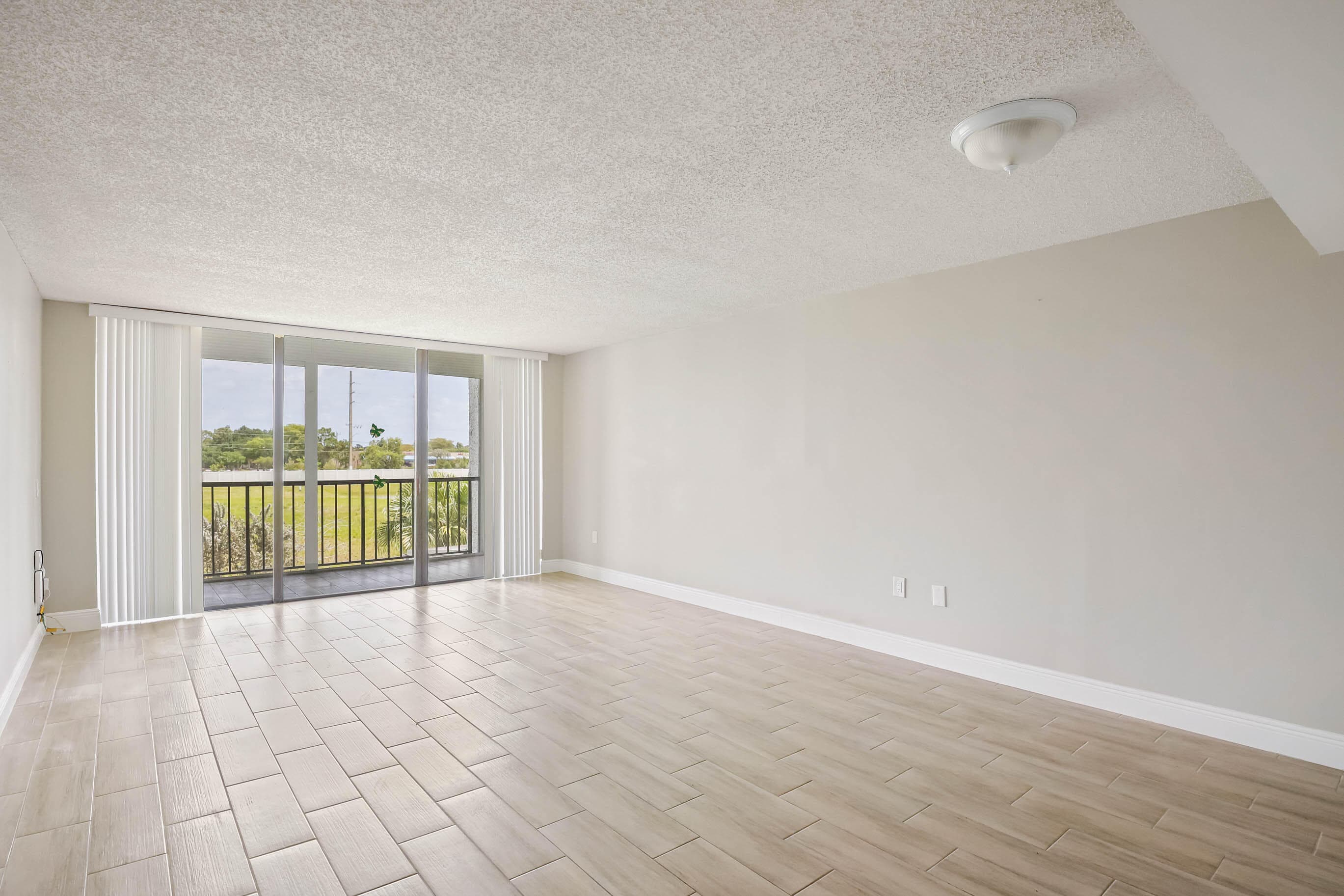 4254 Deste Court 208, Lake Worth, FL 33467 — photo 2 of 19