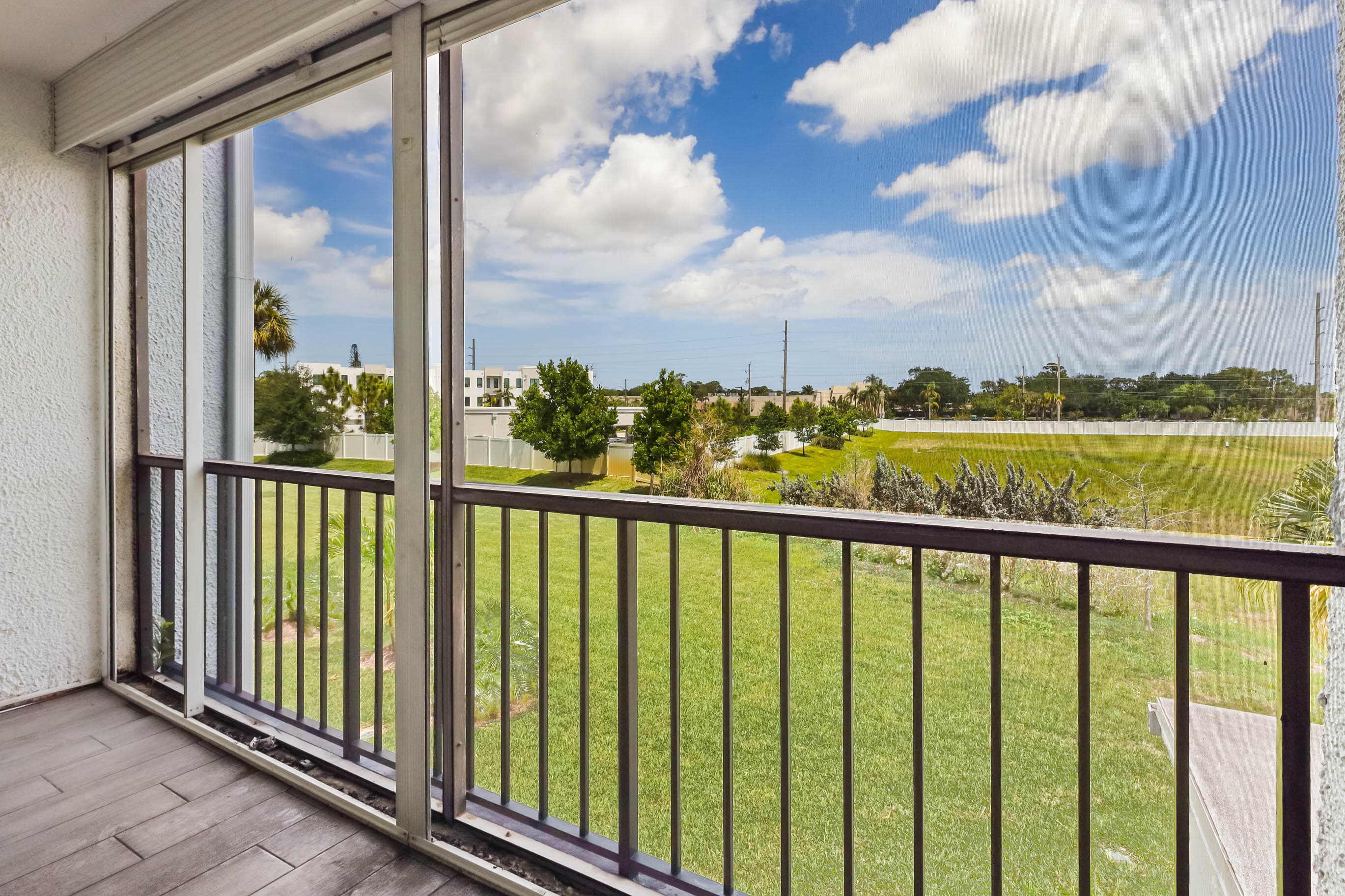 4254 Deste Court 208, Lake Worth, FL 33467 — photo 9 of 19