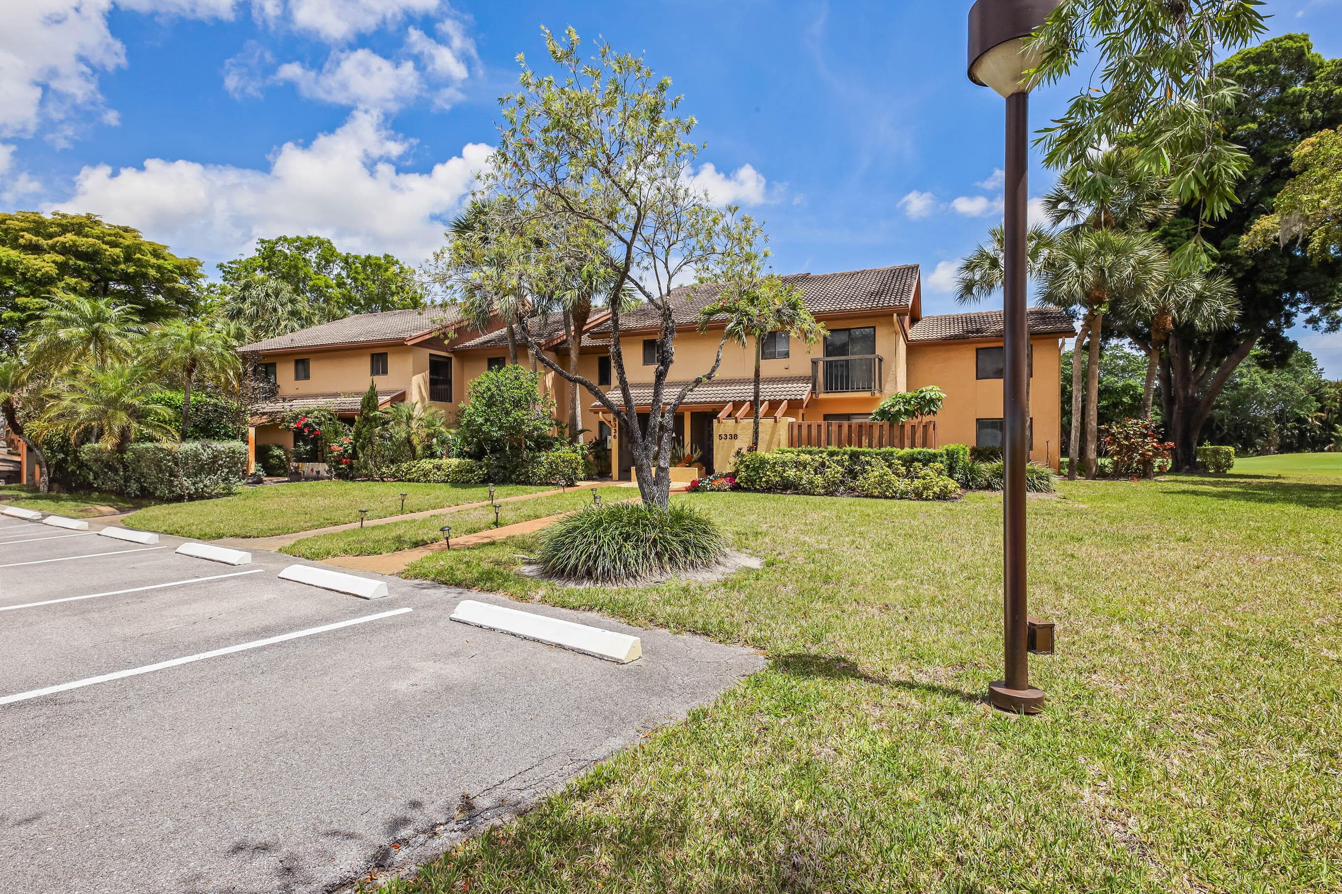 5338 S Fountains Dr Drive S, Lake Worth, FL 33467 — photo 39 of 40