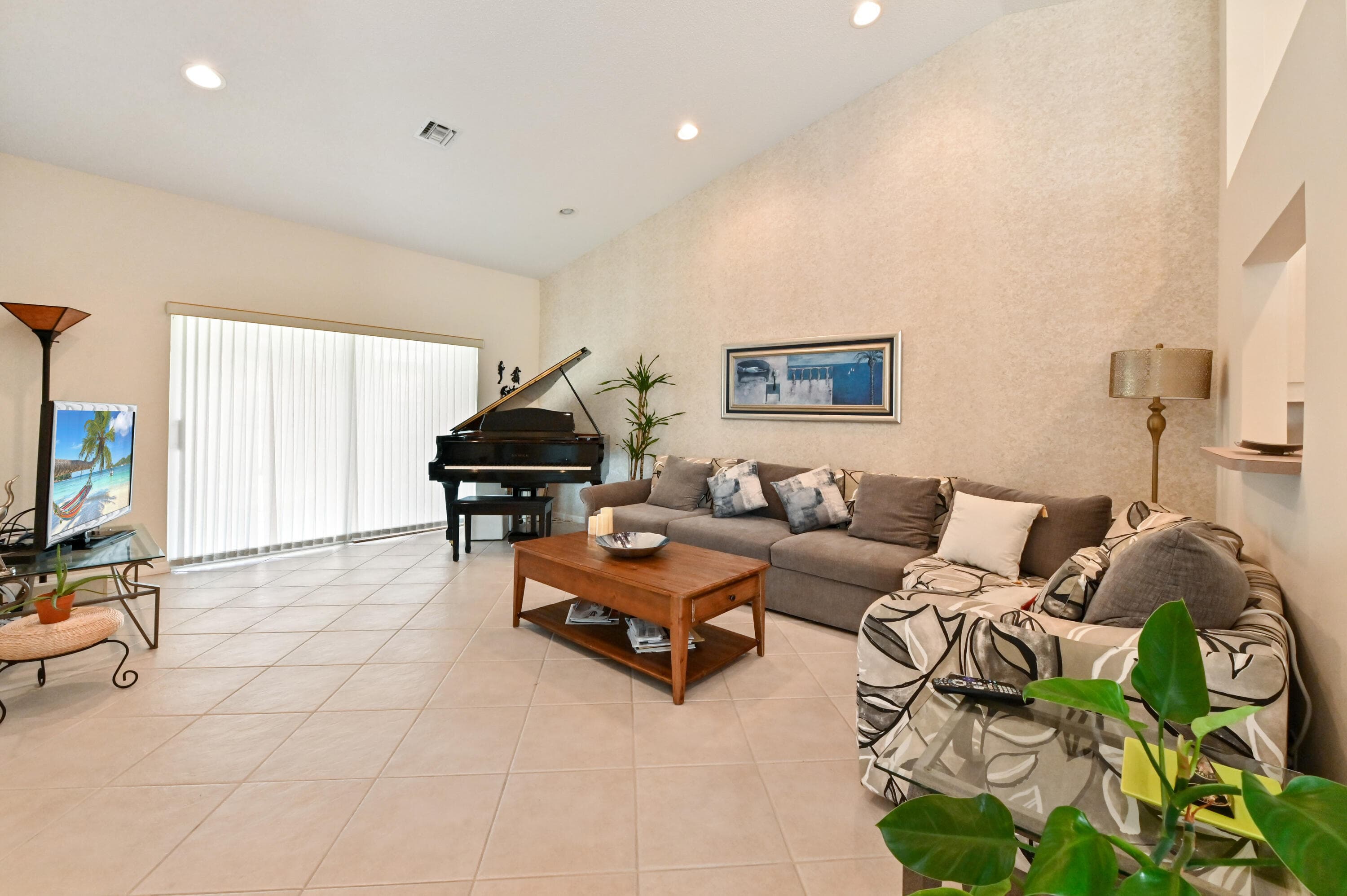 6077 Lake Hibiscus Drive, Delray Beach, FL 33484 — photo 19 of 60