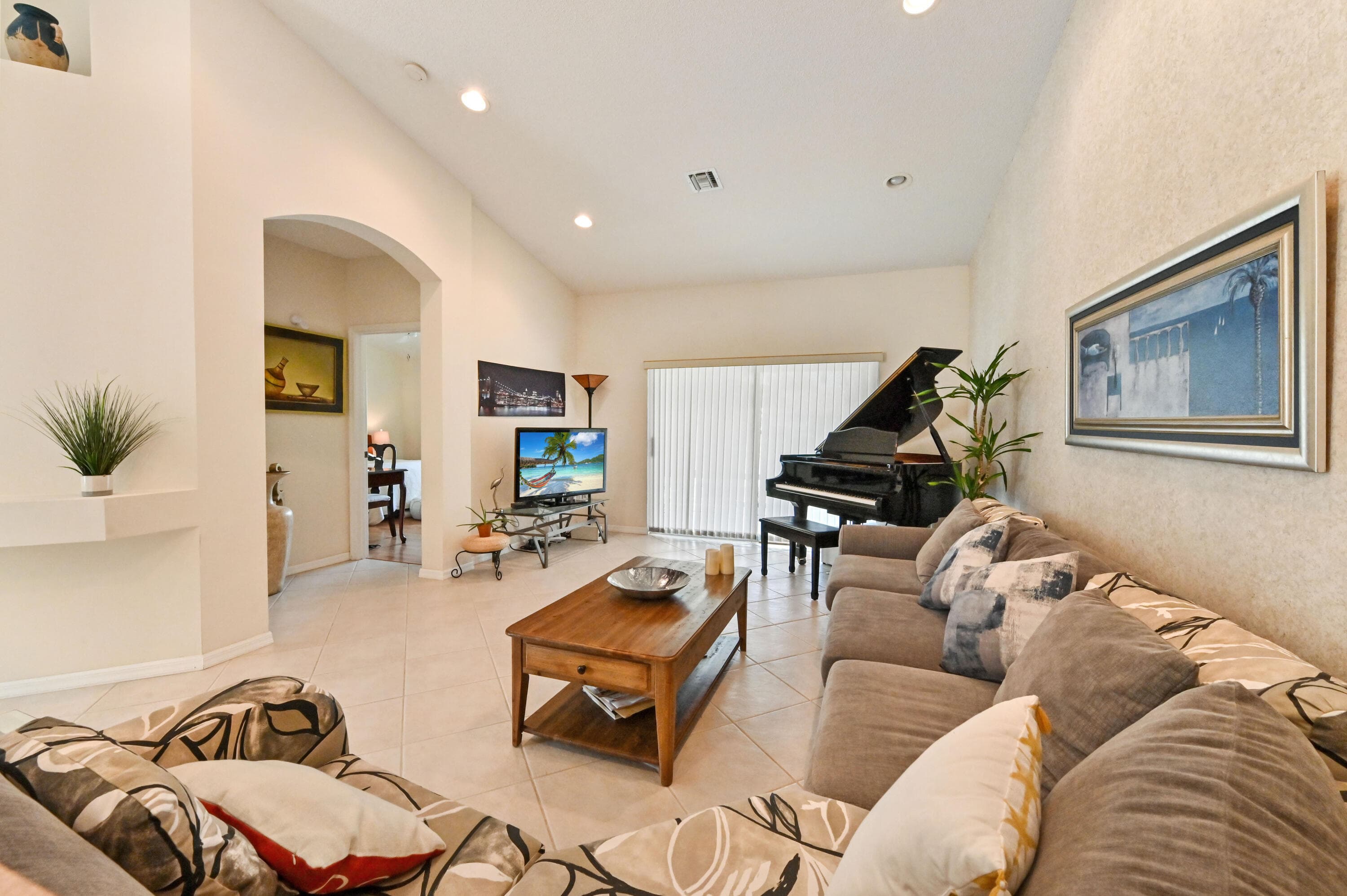 6077 Lake Hibiscus Drive, Delray Beach, FL 33484 — photo 20 of 60