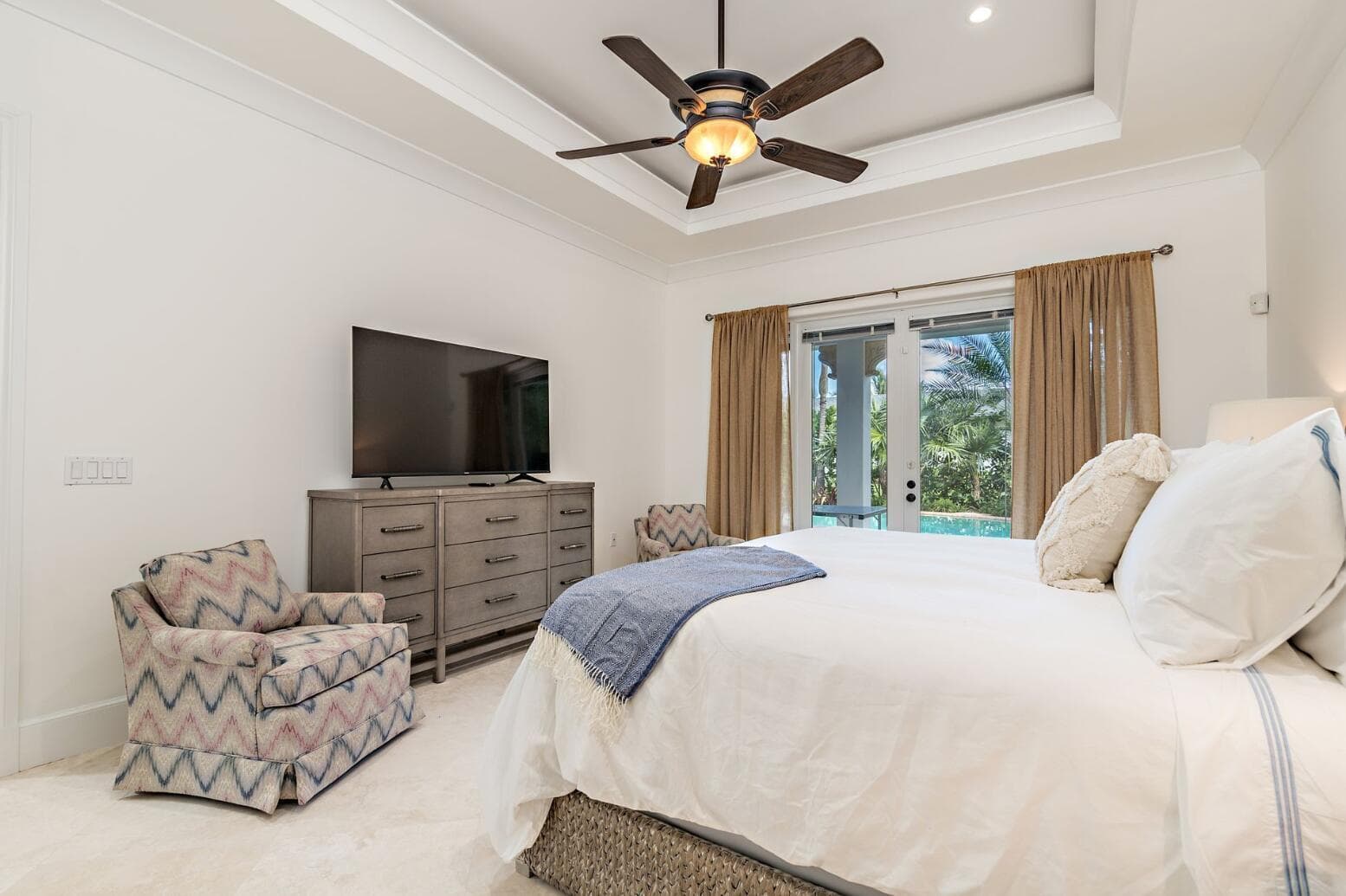 141 Gregory Place, West Palm Beach, FL 33405 — photo 14 of 36