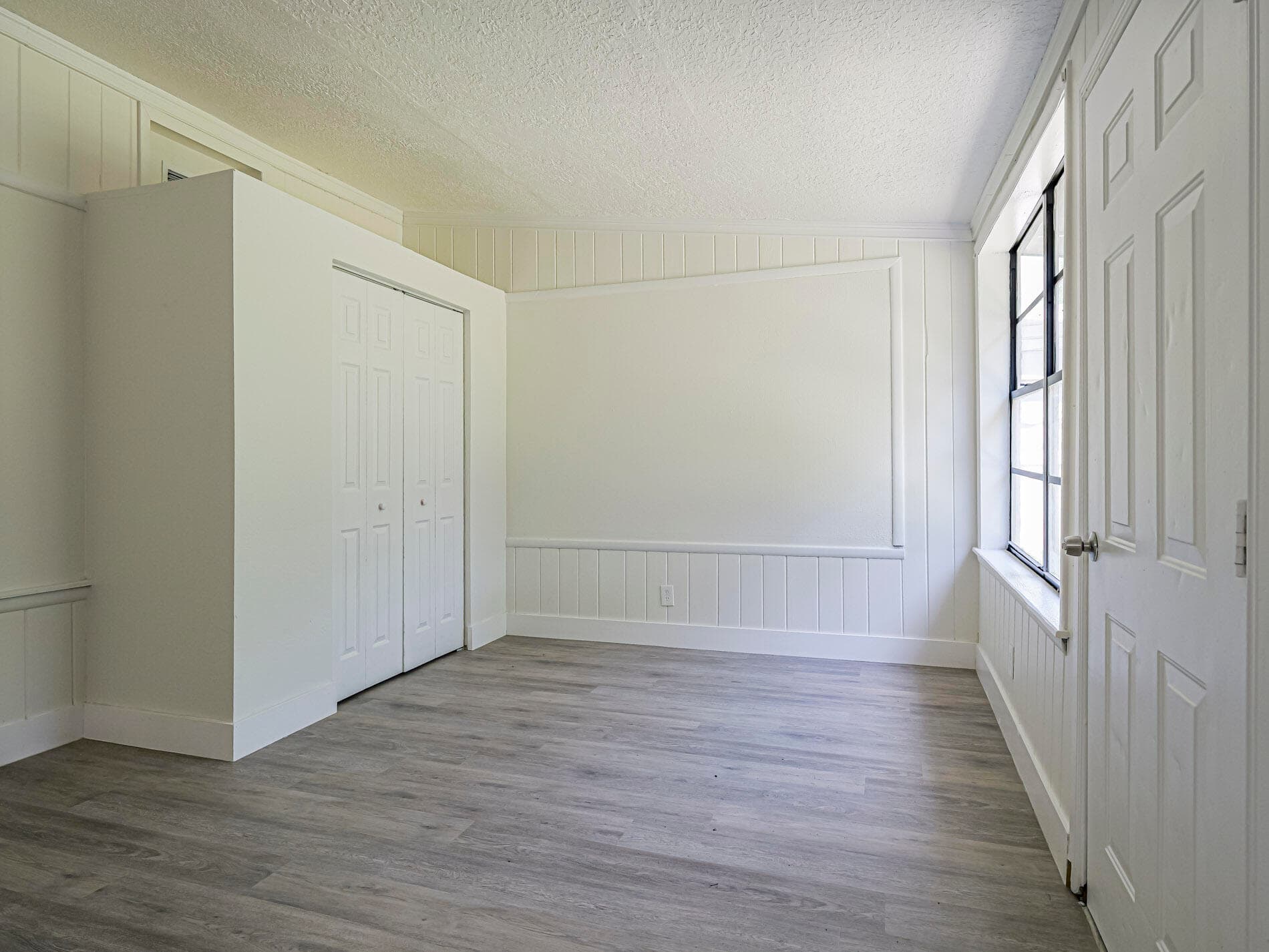 734 5th Place SW, Vero Beach, FL 32962 — photo 10 of 21