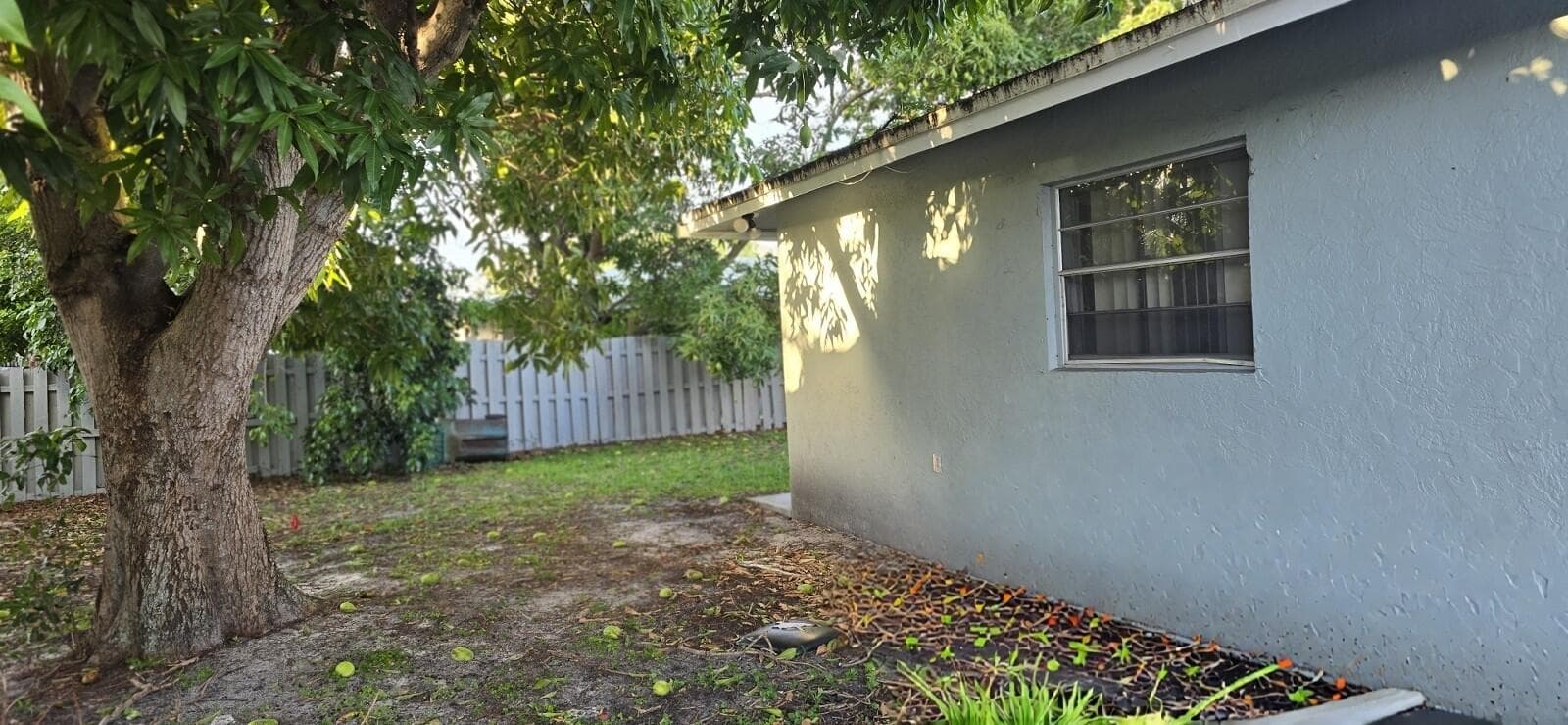 233 SE 26th Avenue, Boynton Beach, FL 33435 — photo 13 of 14
