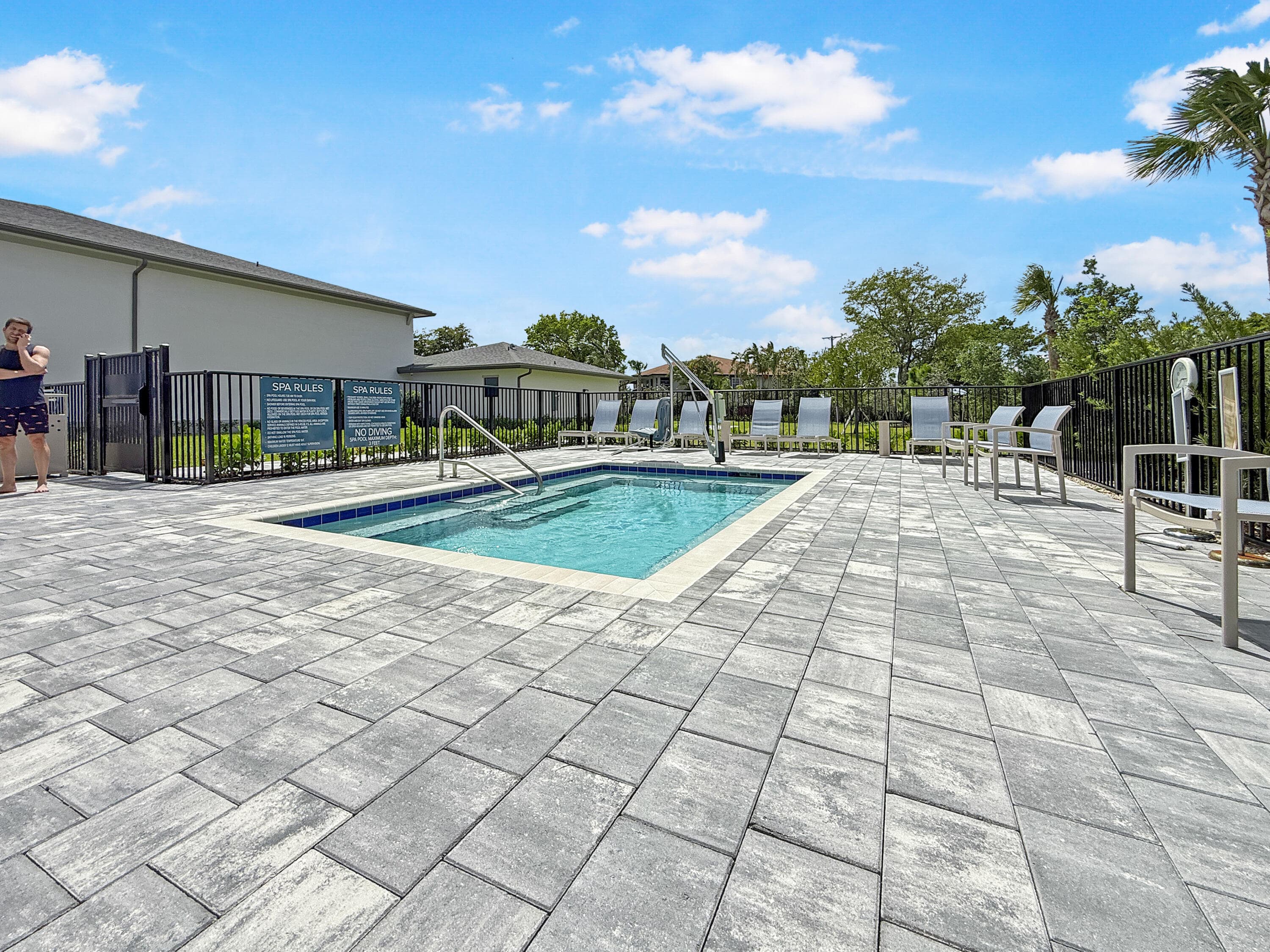 13735 Flora Place C, Delray Beach, FL 33484 — photo 31 of 35
