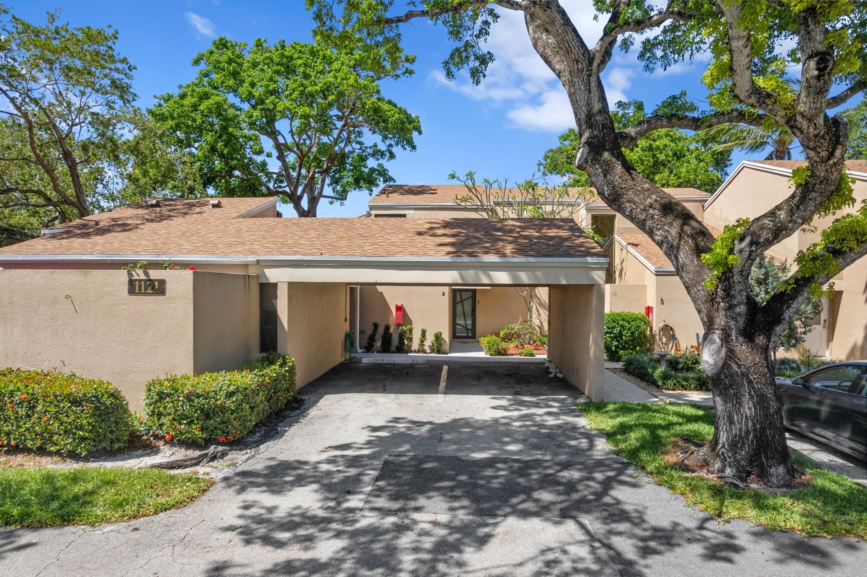 1121 NW 13th Street 3, Boca Raton, FL 33486 — photo 18 of 37