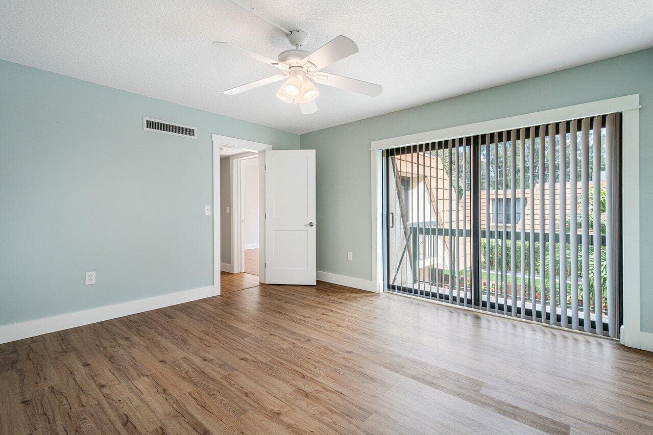 825 Center Street 3d, Jupiter, FL 33458 — photo 11 of 28
