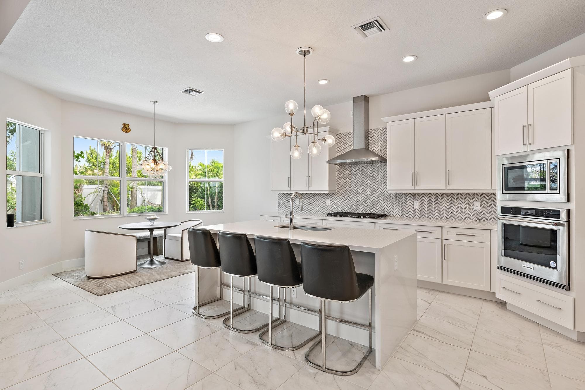 9338 Crestview Circle, Palm Beach Gardens, FL 33412 — photo 22 of 73