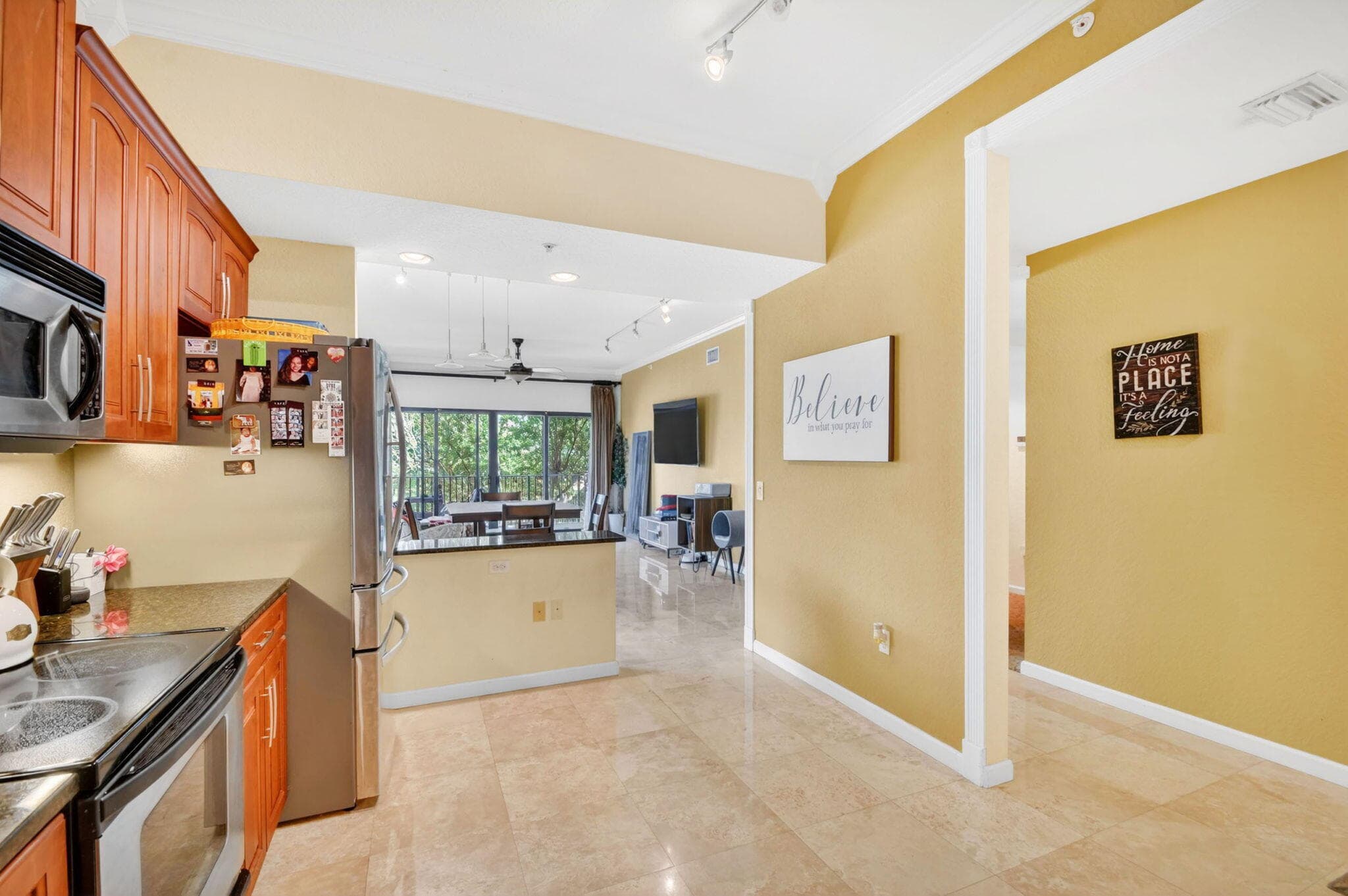 1610 Presidential Way 309, West Palm Beach, FL 33401 — photo 7 of 41