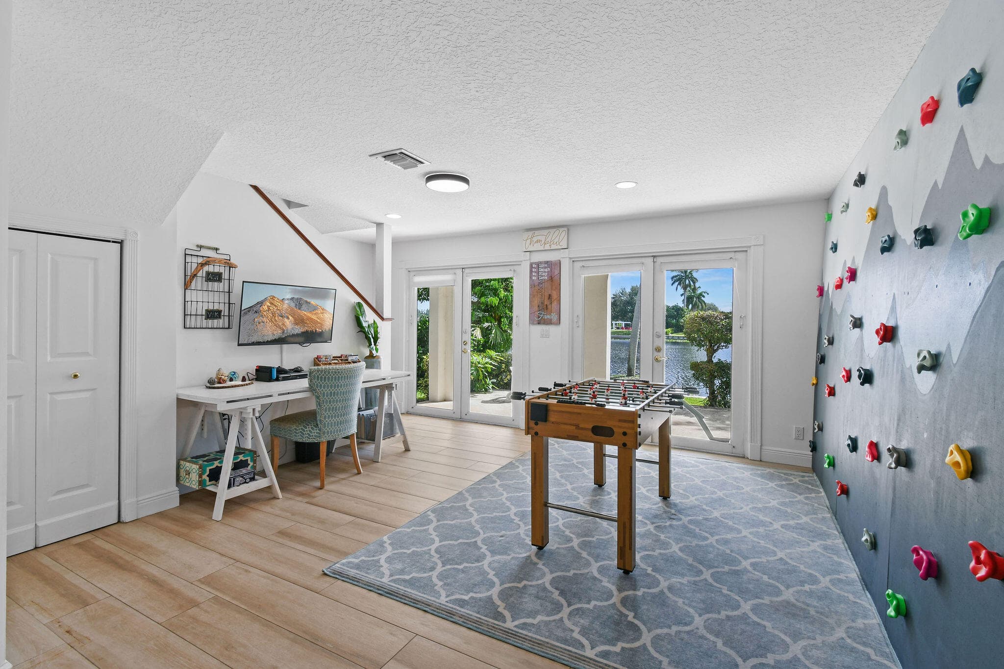 8110 W Lake Drive, West Palm Beach, FL 33406 — photo 30 of 51