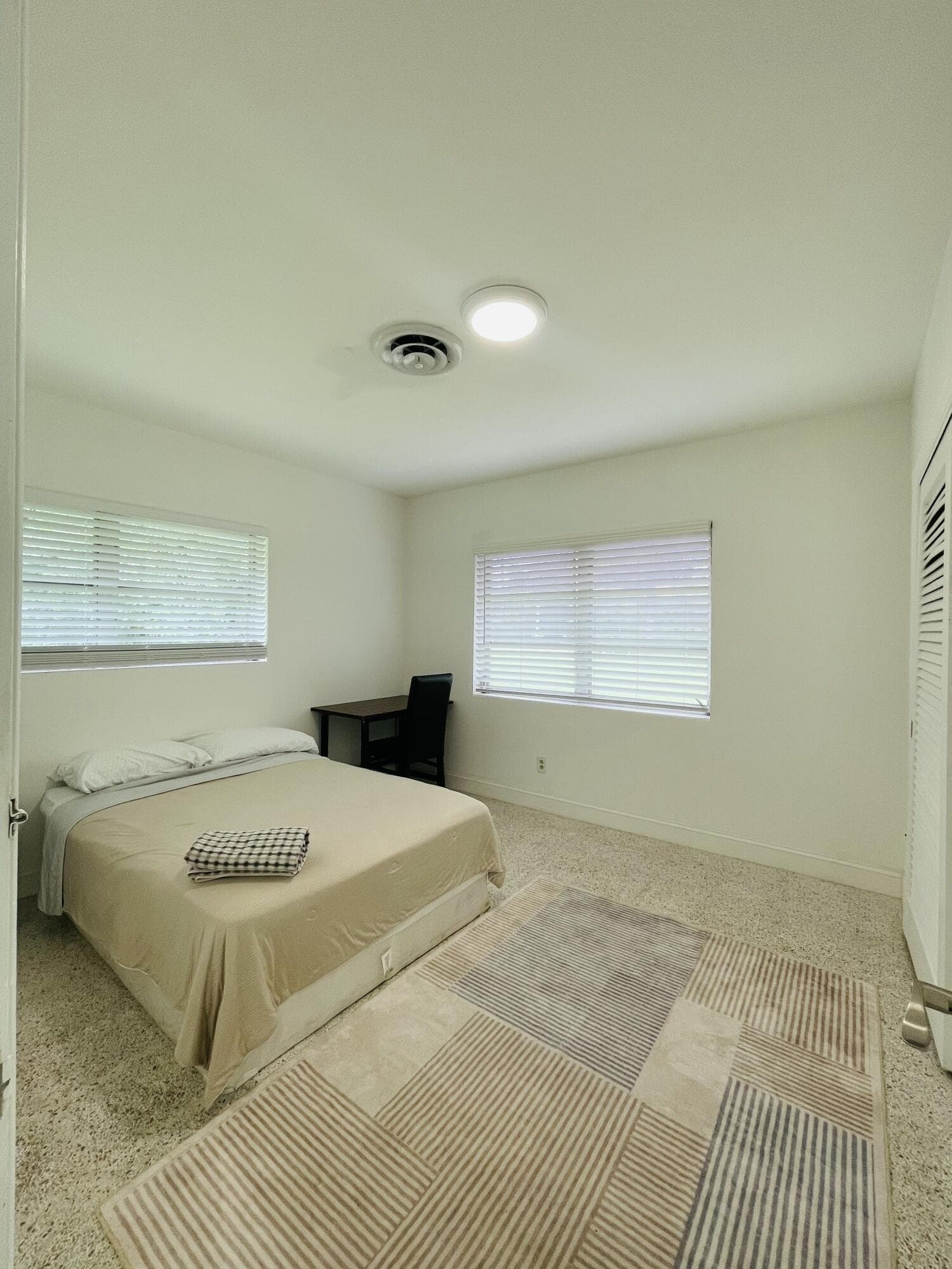 8895 N Bates Road, Palm Beach Gardens, FL 33418 — photo 27 of 91