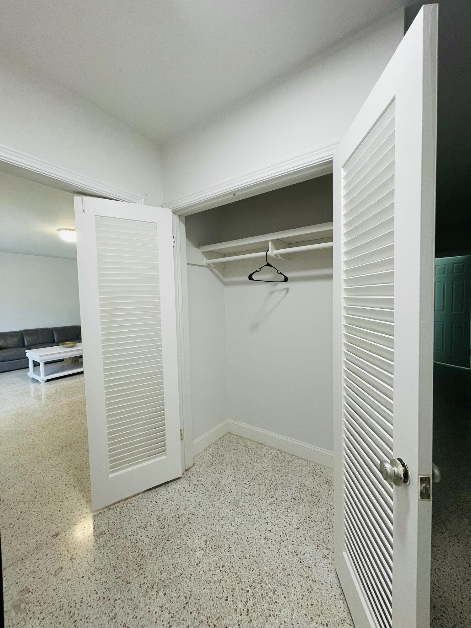 8895 N Bates Road, Palm Beach Gardens, FL 33418 — photo 11 of 91
