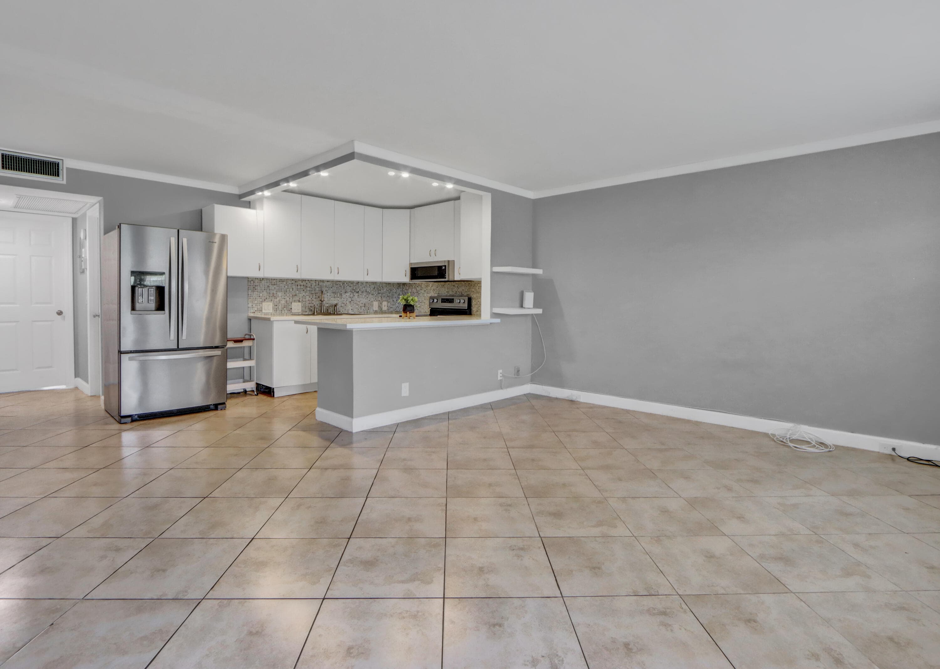 265 Preston G Way 265, Boca Raton, FL 33434 — photo 4 of 22