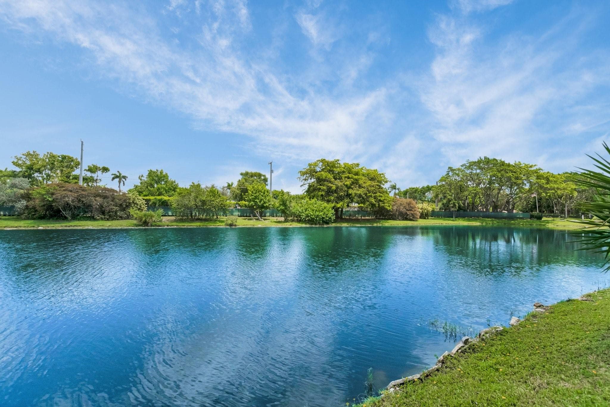 8829 Bella Vista Drive 282, Boca Raton, FL 33433 — photo 1 of 43