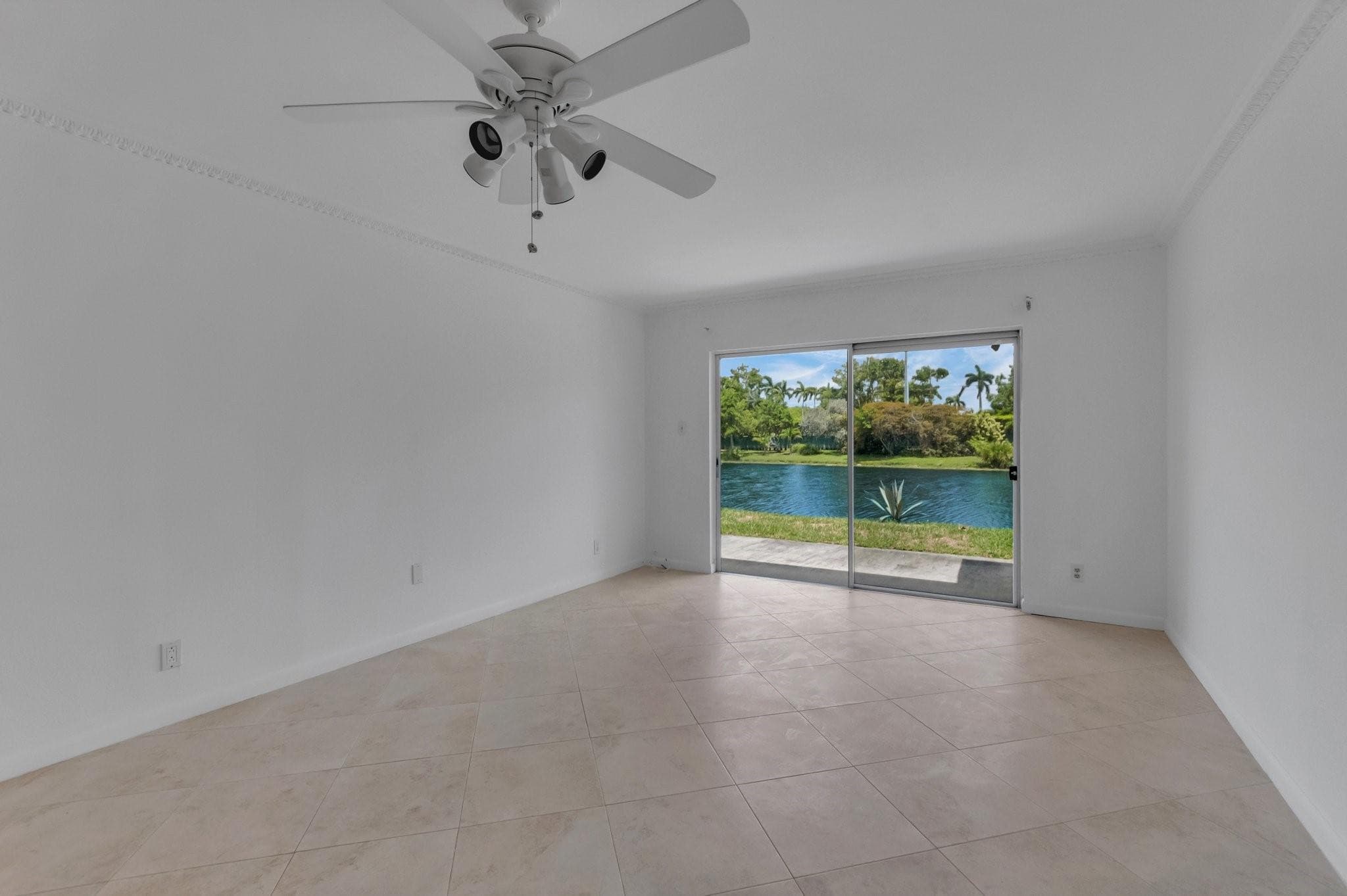 8829 Bella Vista Drive 282, Boca Raton, FL 33433 — photo 7 of 43