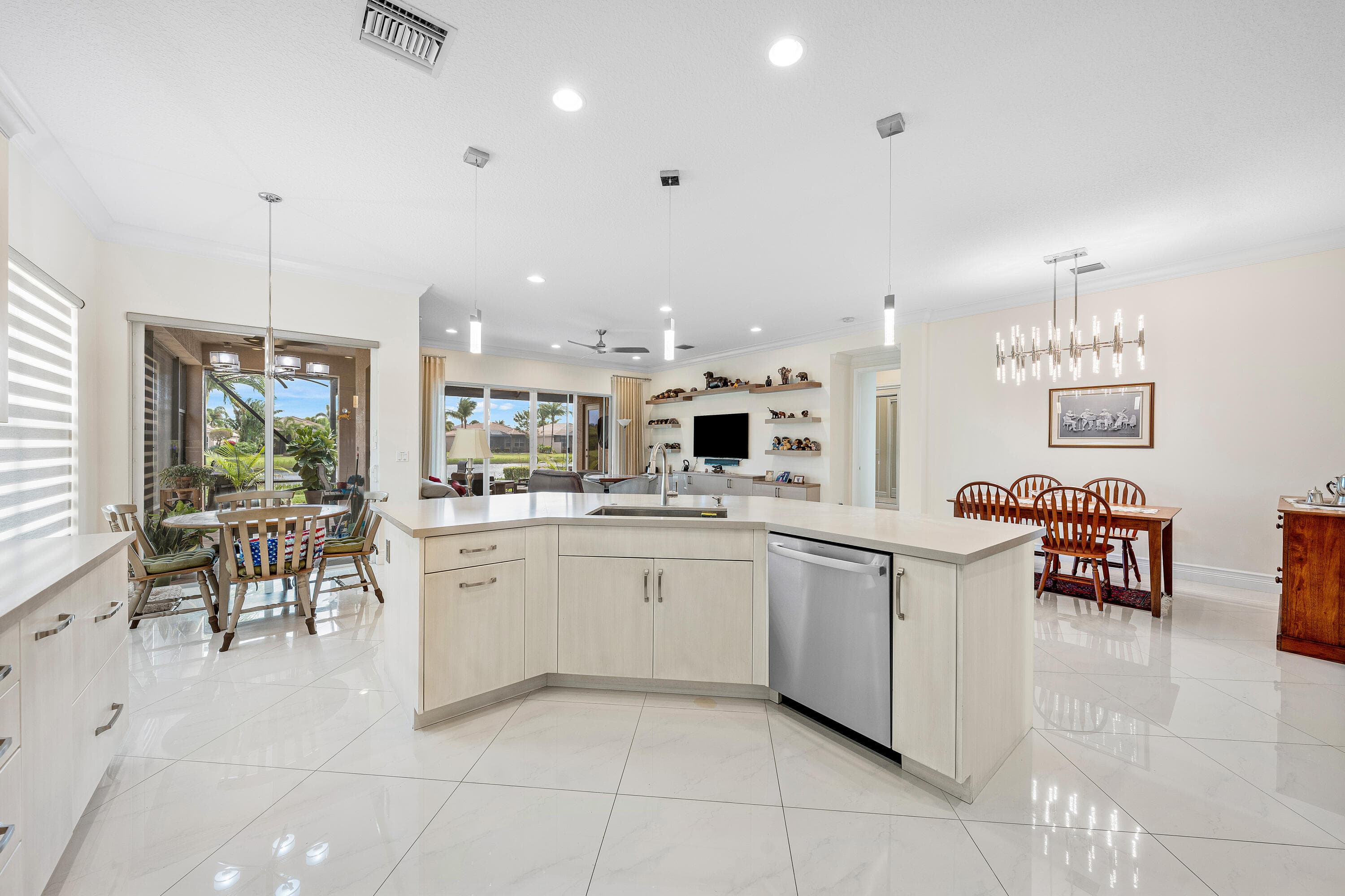 8196 Mount Thor Lane, Boynton Beach, FL 33473 — photo 7 of 70